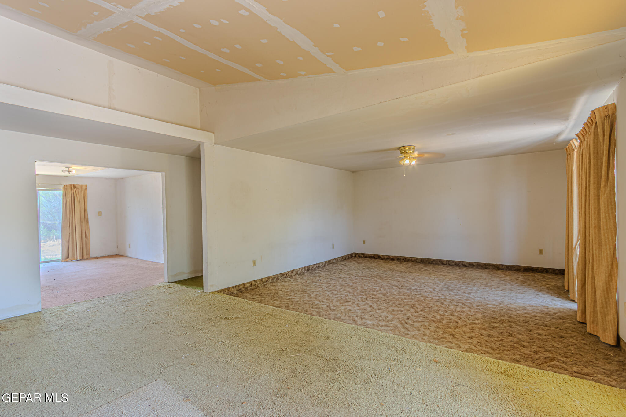 456 Melendez Street Property Photo 8