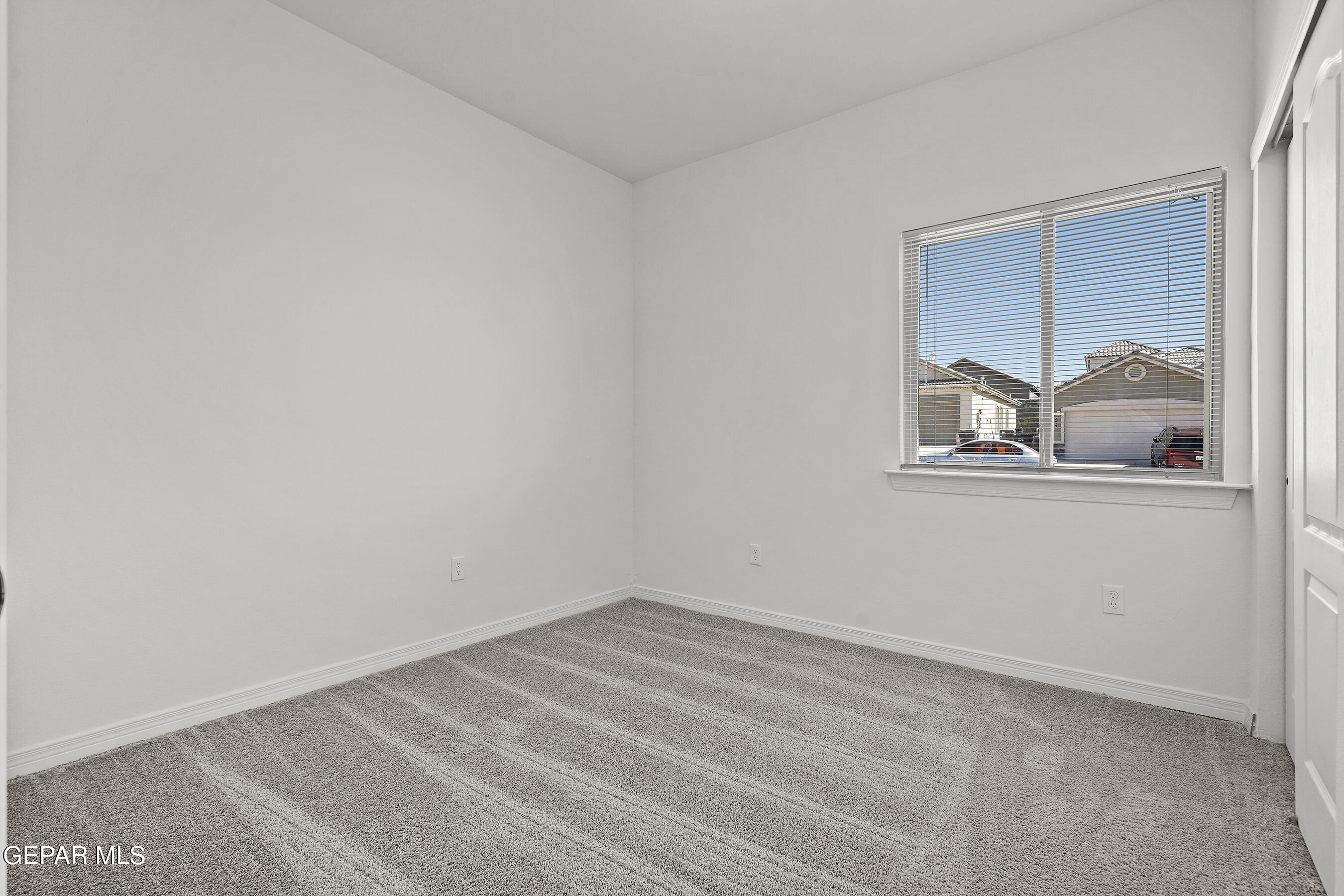 13086 Gusart Avenue Property Photo 11
