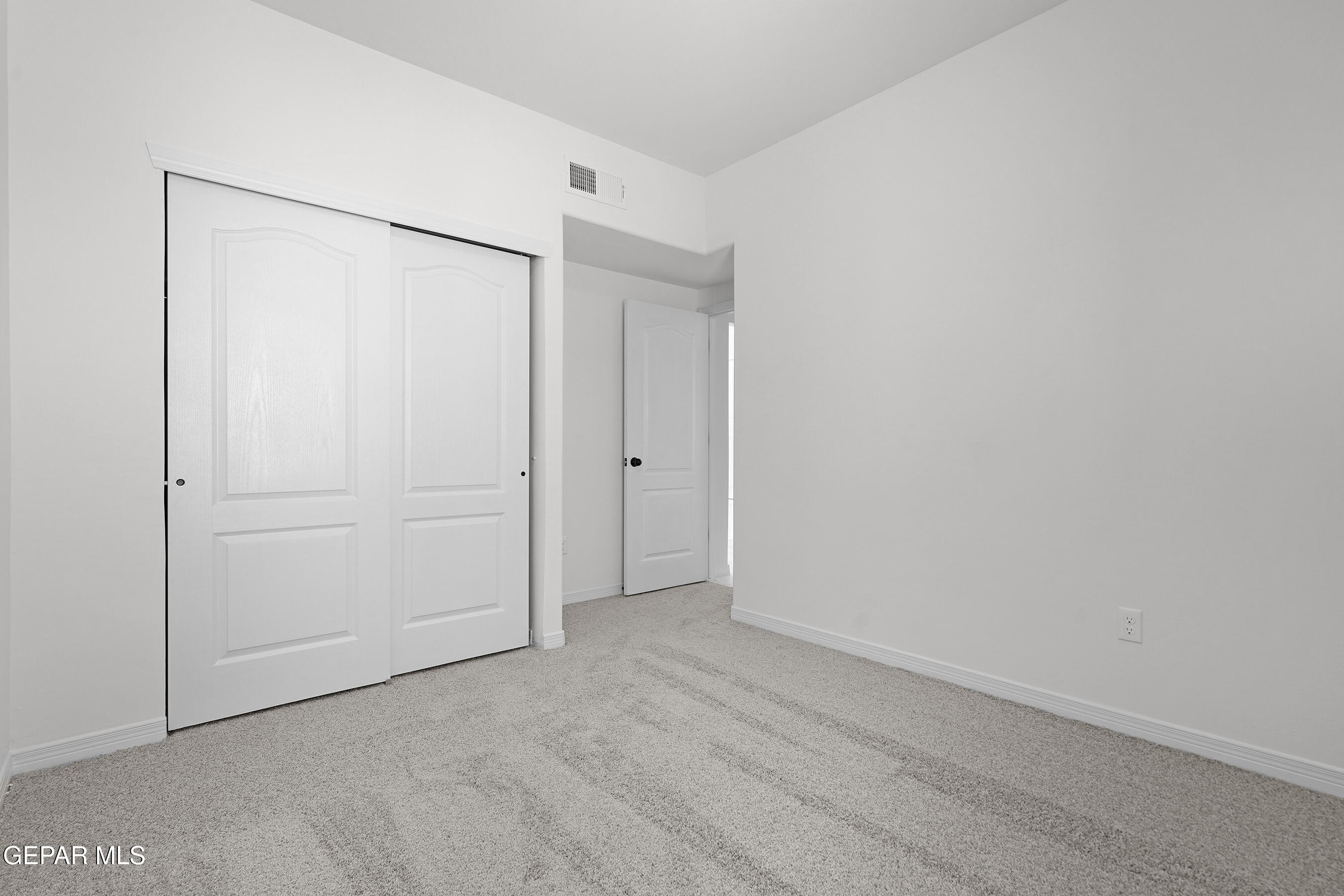 13086 Gusart Avenue Property Photo 12