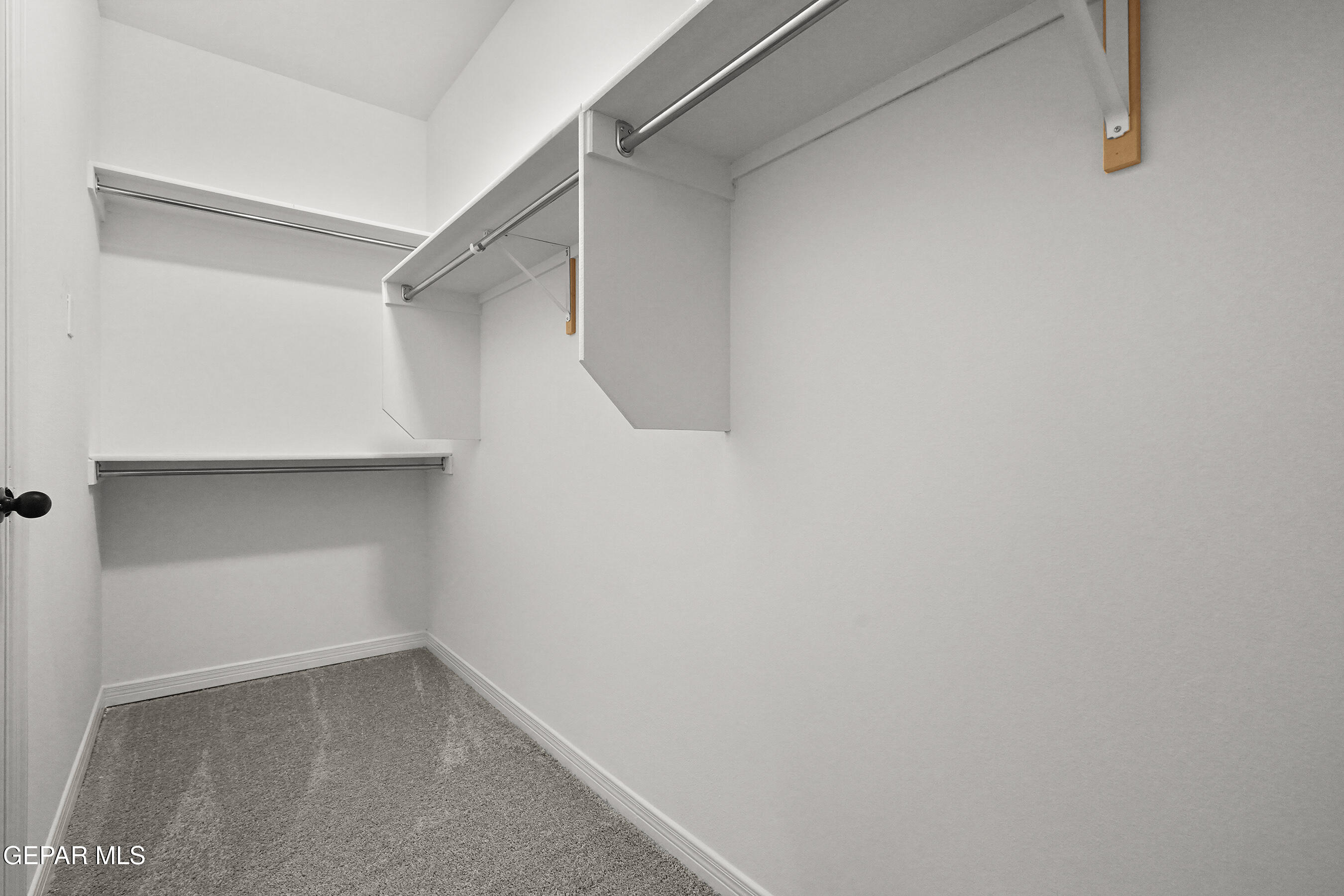 13086 Gusart Avenue Property Photo 19
