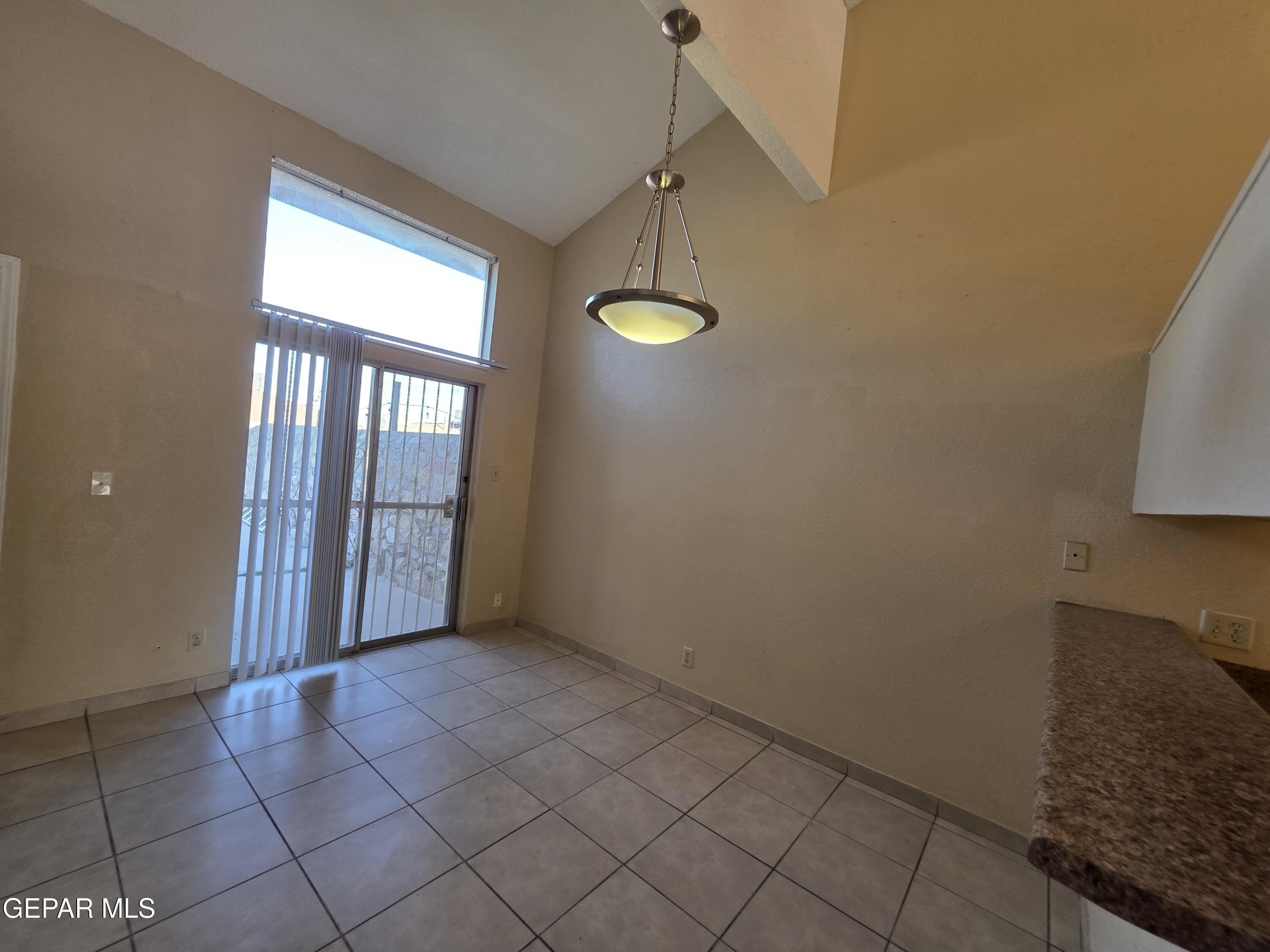 10214 Silver Strand Place Property Photo 8