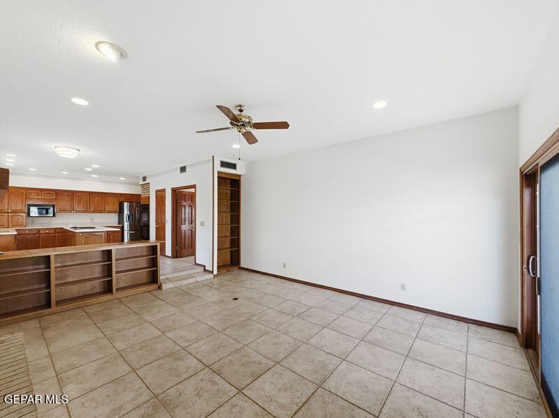 1092 Thunderbird Drive Property Photo 16