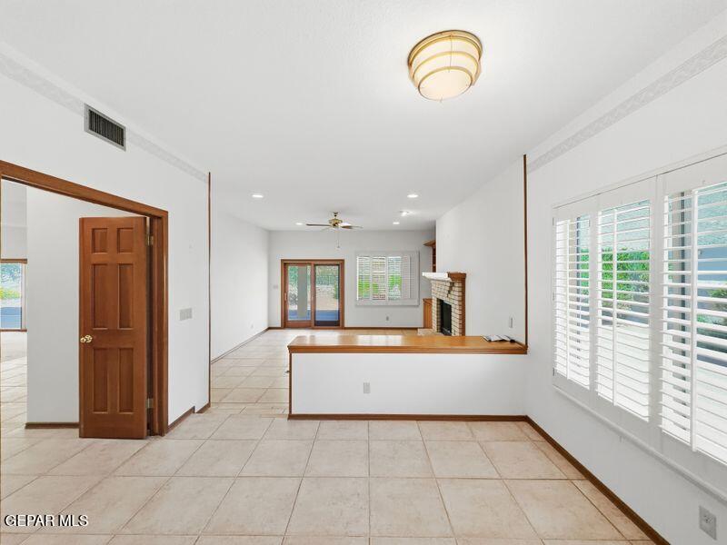 1092 Thunderbird Drive Property Photo 17