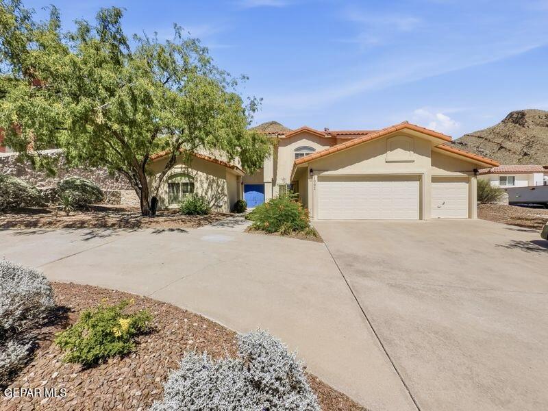 1092 Thunderbird Drive Property Photo 39