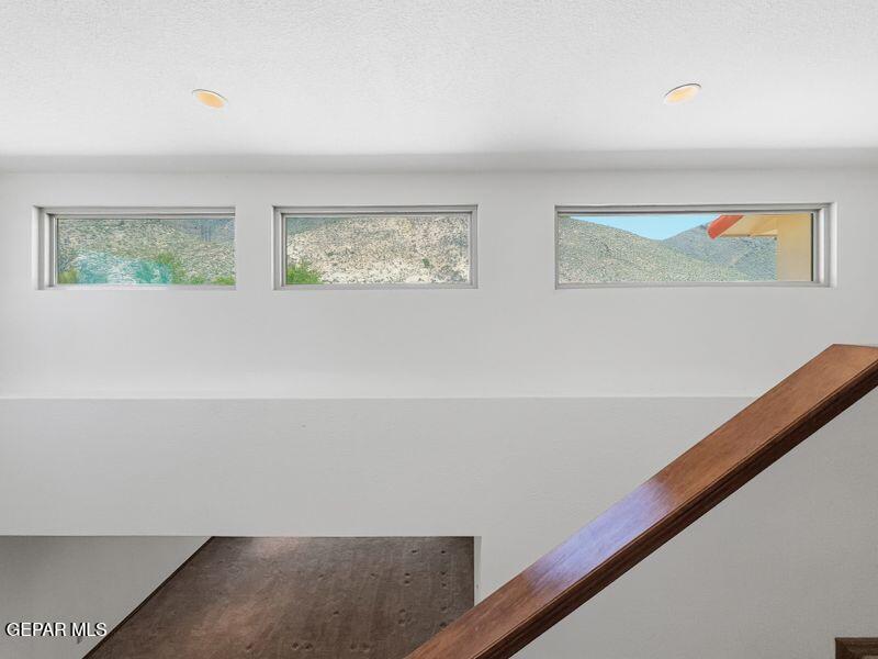 1092 Thunderbird Drive Property Photo 56