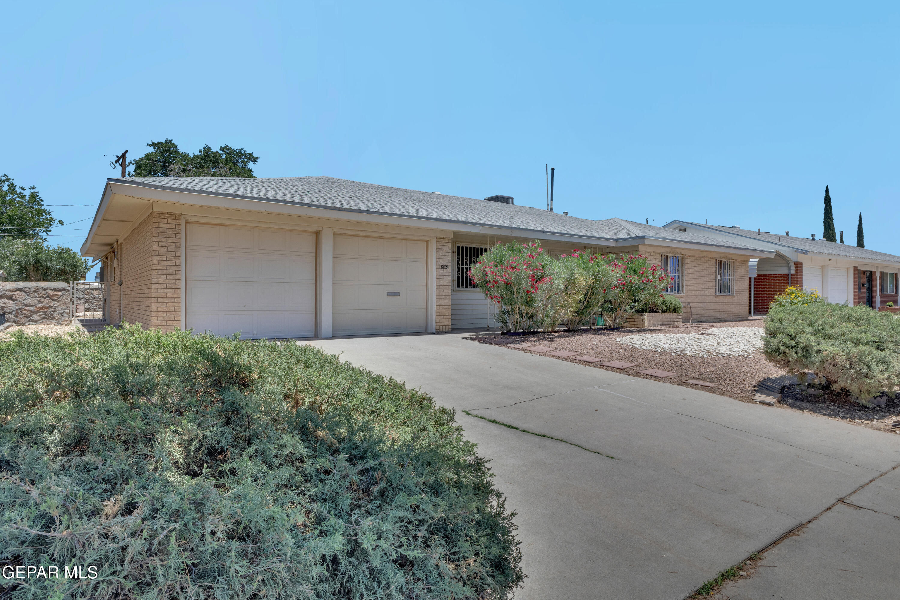 8021 Morley Drive Property Photo 1