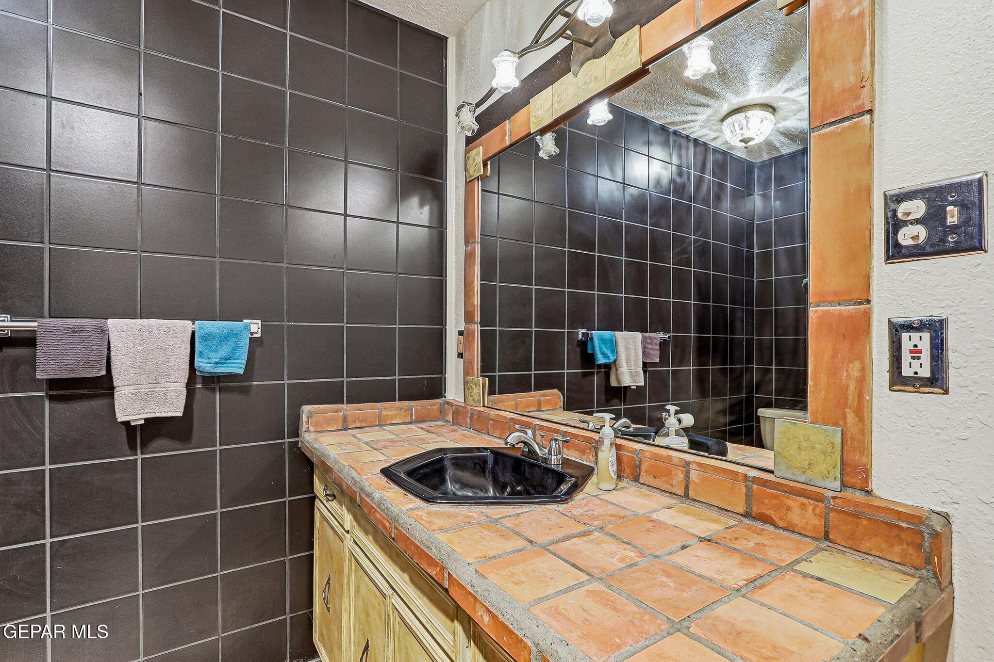 130 S Apache Gold Loop Property Photo 28