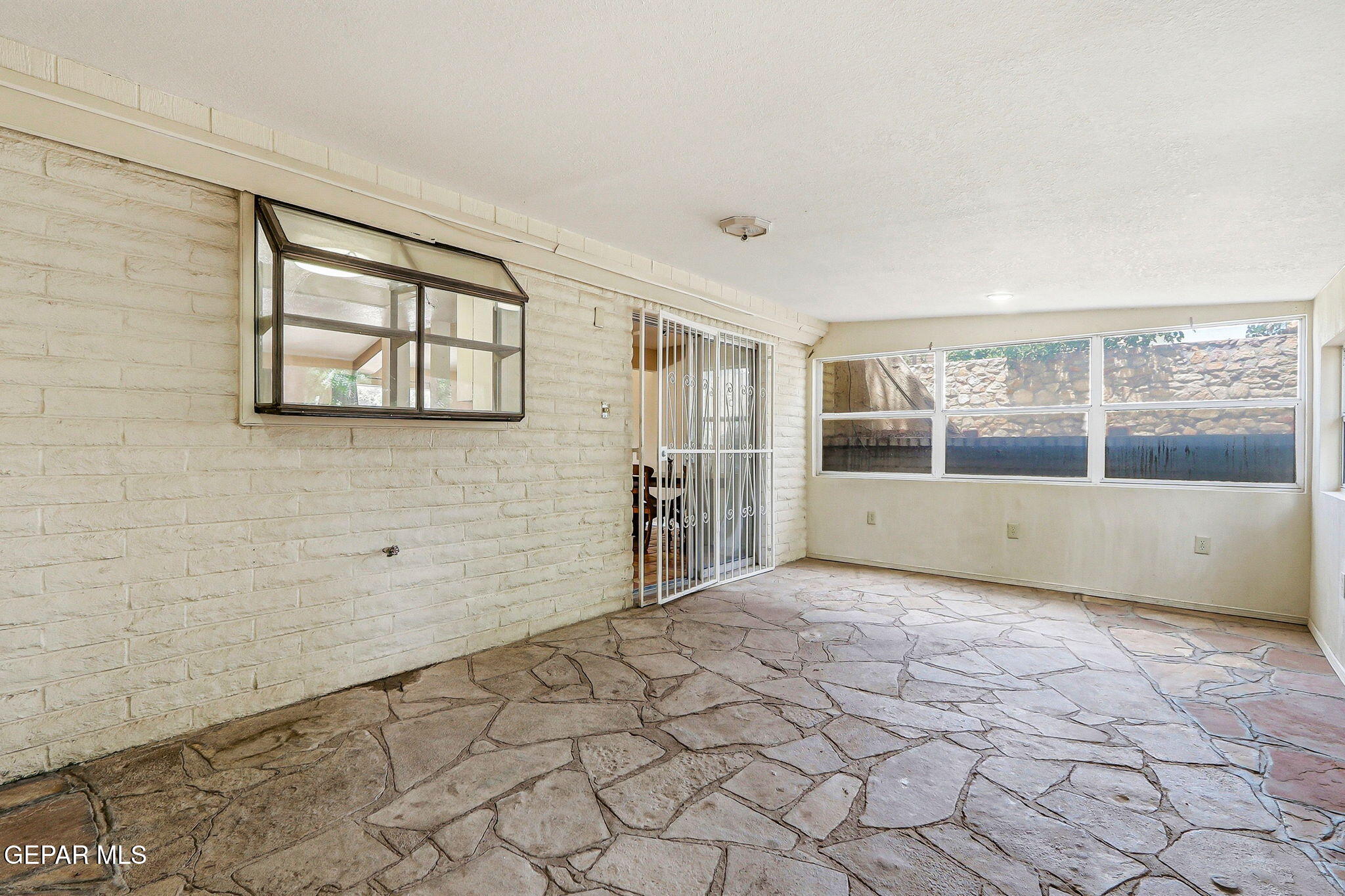 130 S Apache Gold Loop Property Photo 32