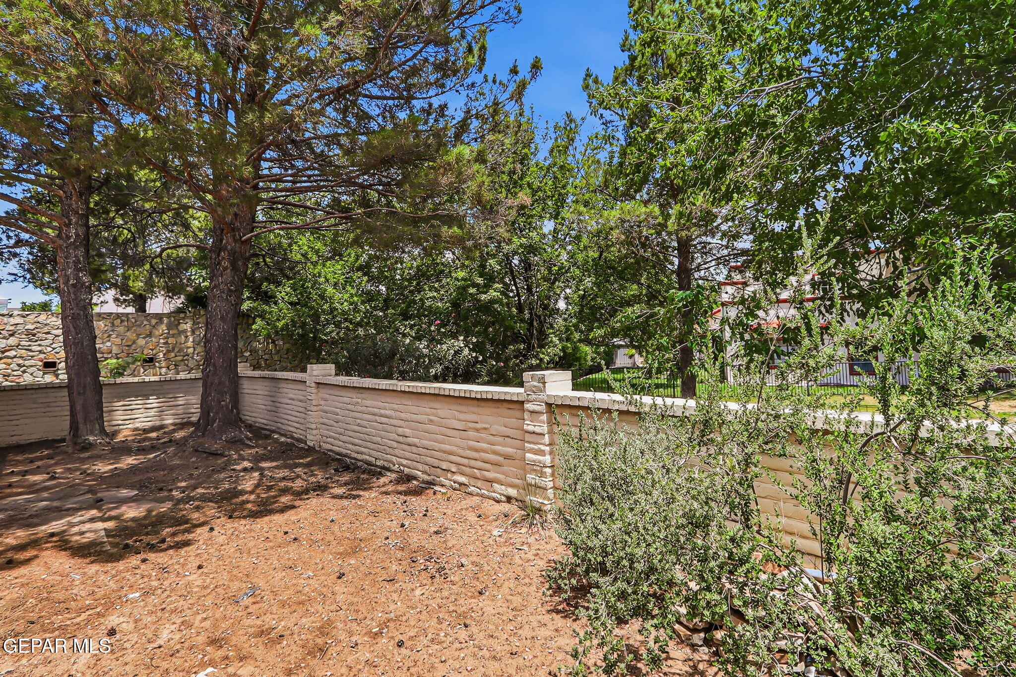 130 S Apache Gold Loop Property Photo 35