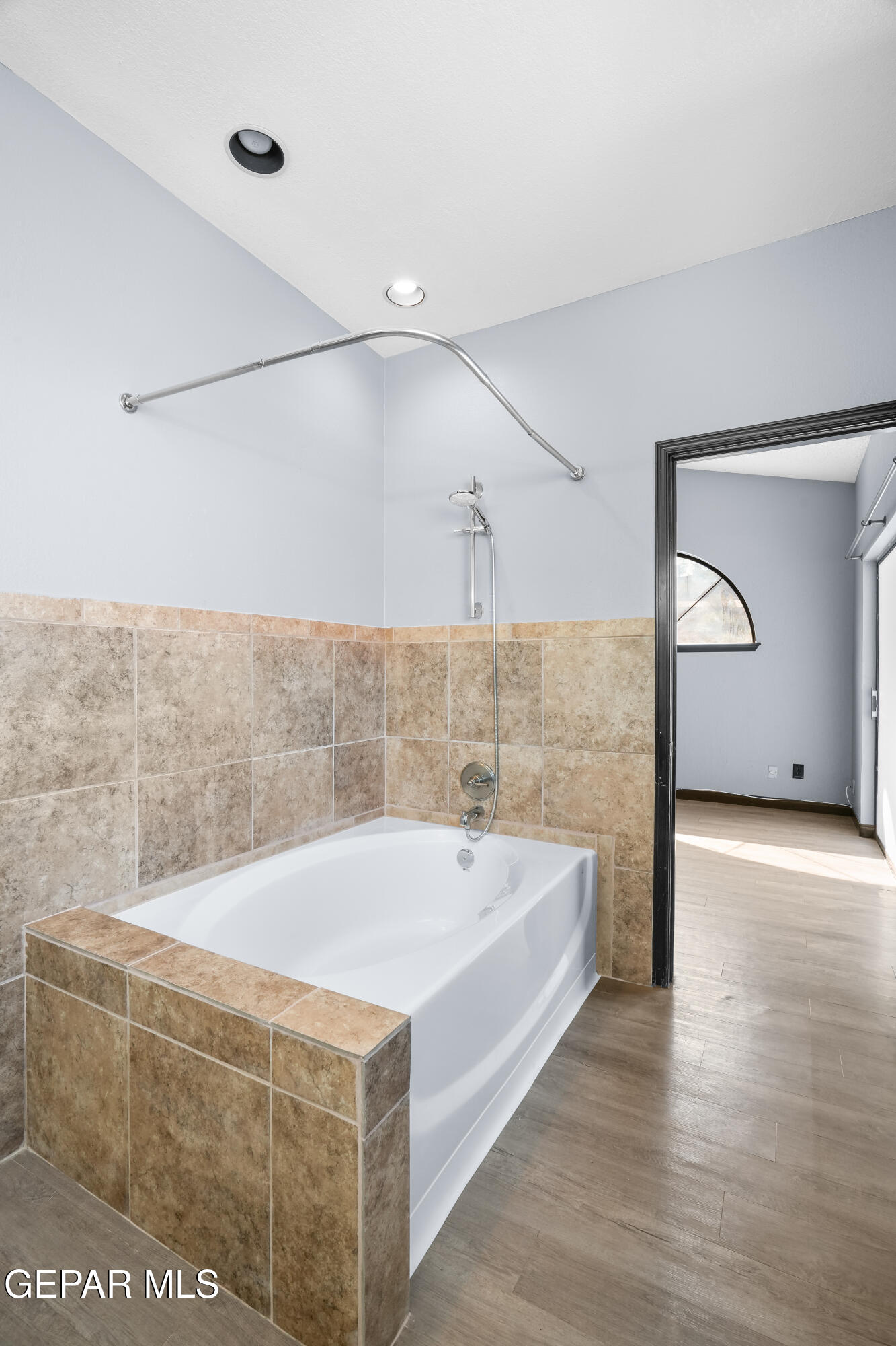 4614 N Stanton Street F38 Property Photo 42