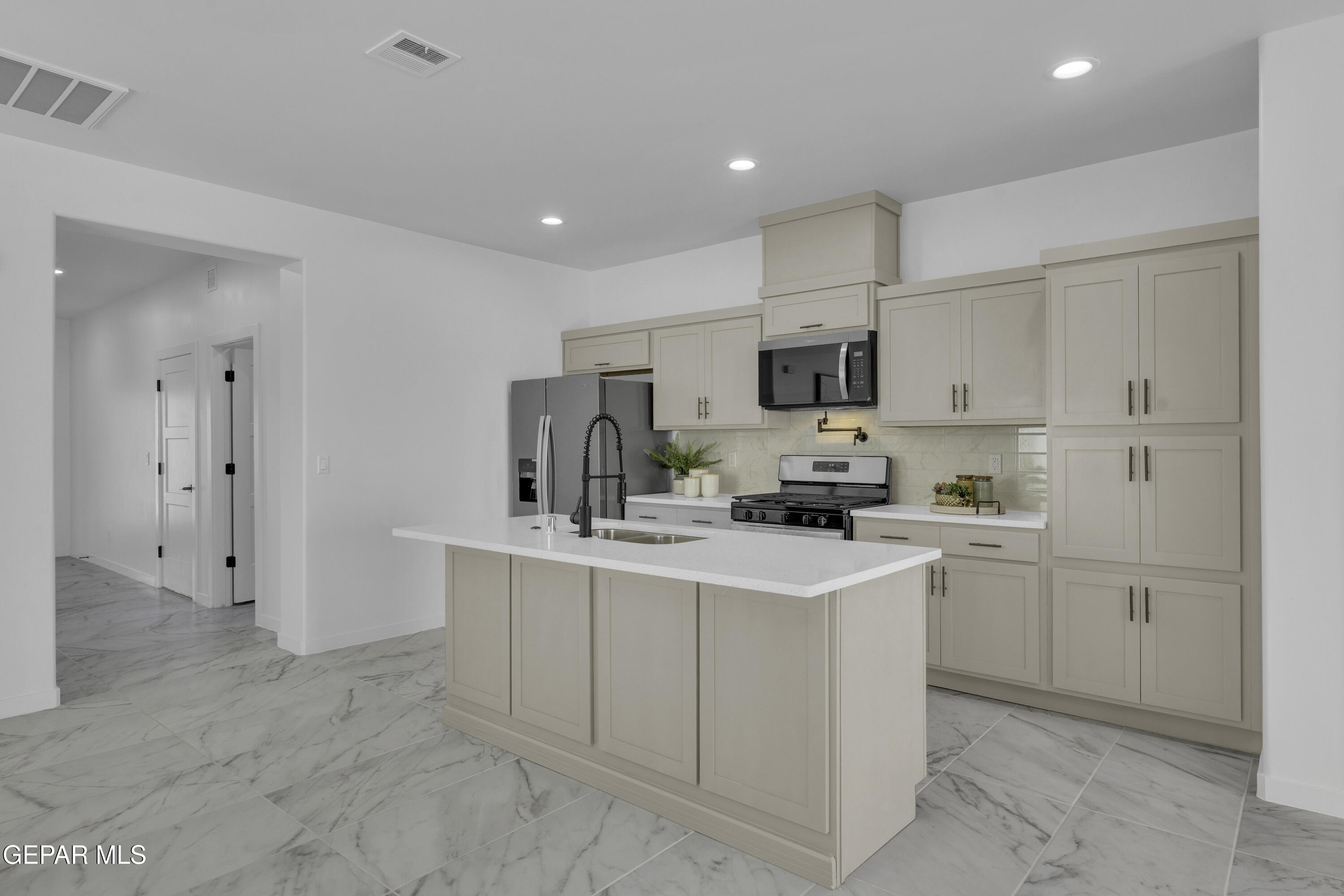 13013 Stanwick Drive Property Photo 16