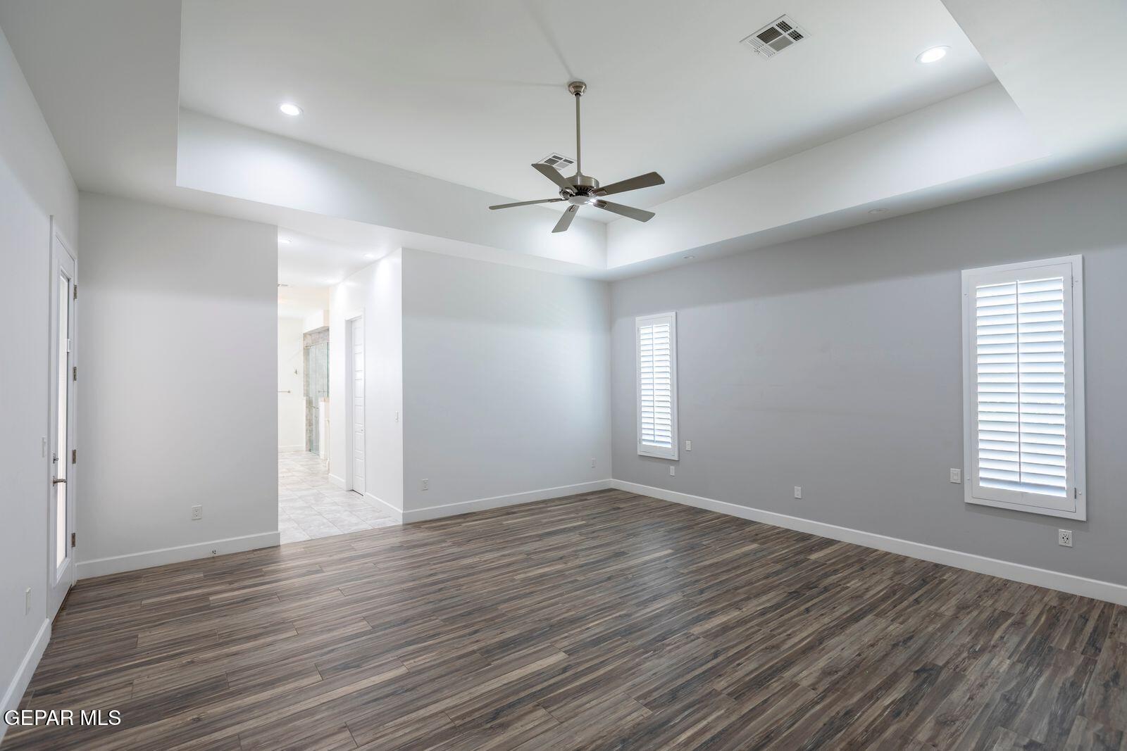 5404 E River Lane Property Photo 22