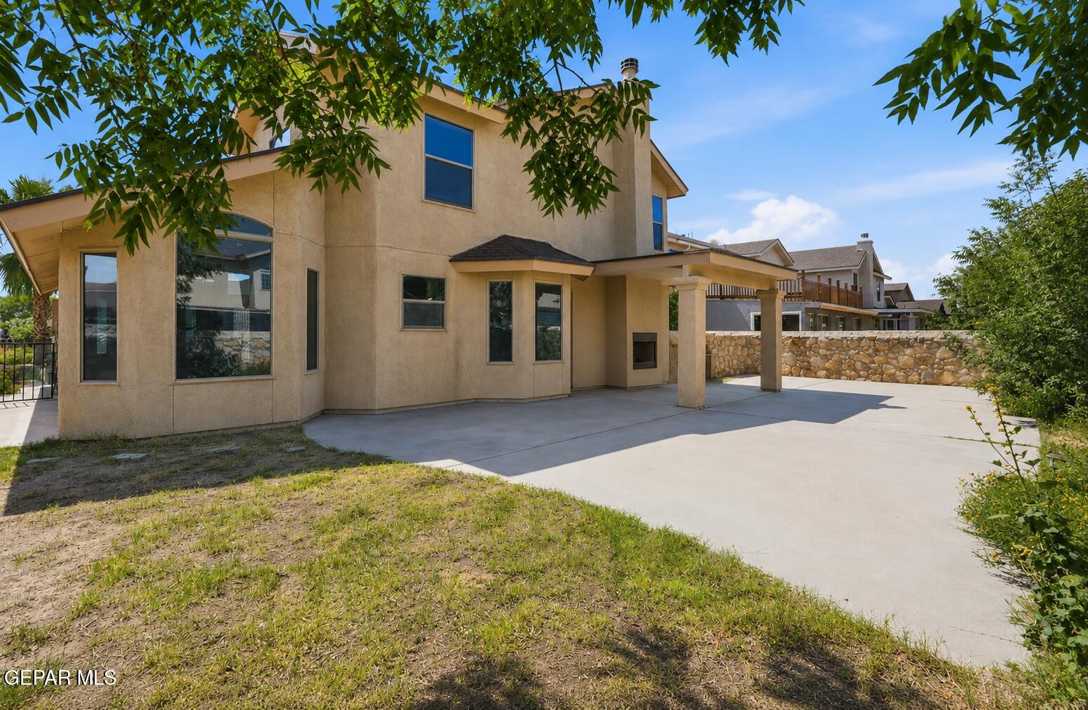 1332 Sunny Sky Place Property Photo 4