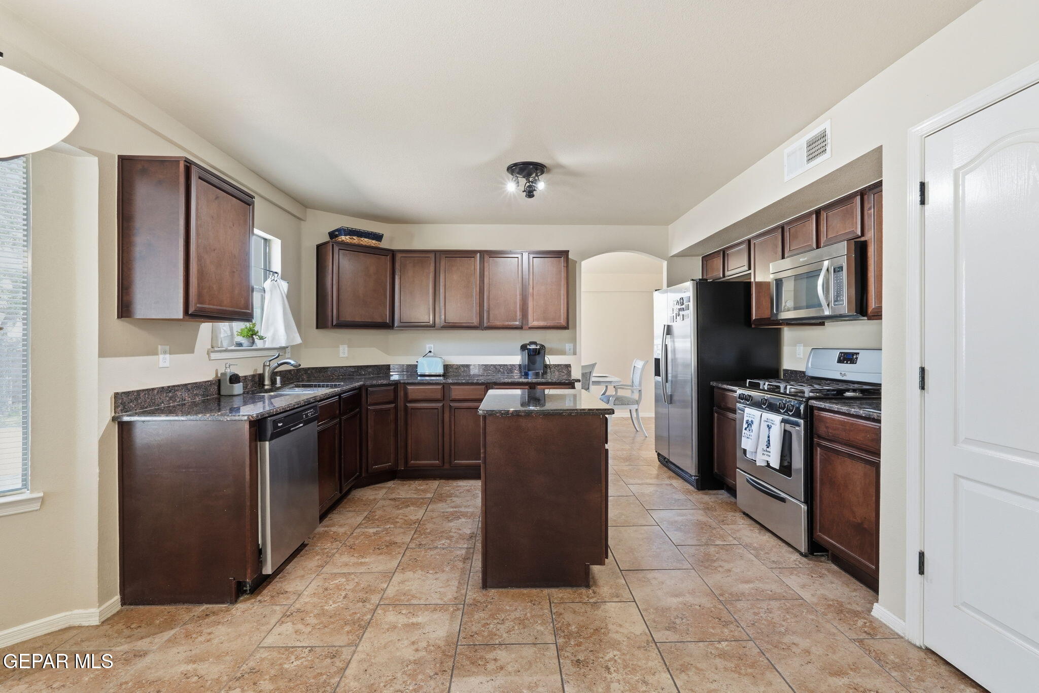 1332 Sunny Sky Place Property Photo 5
