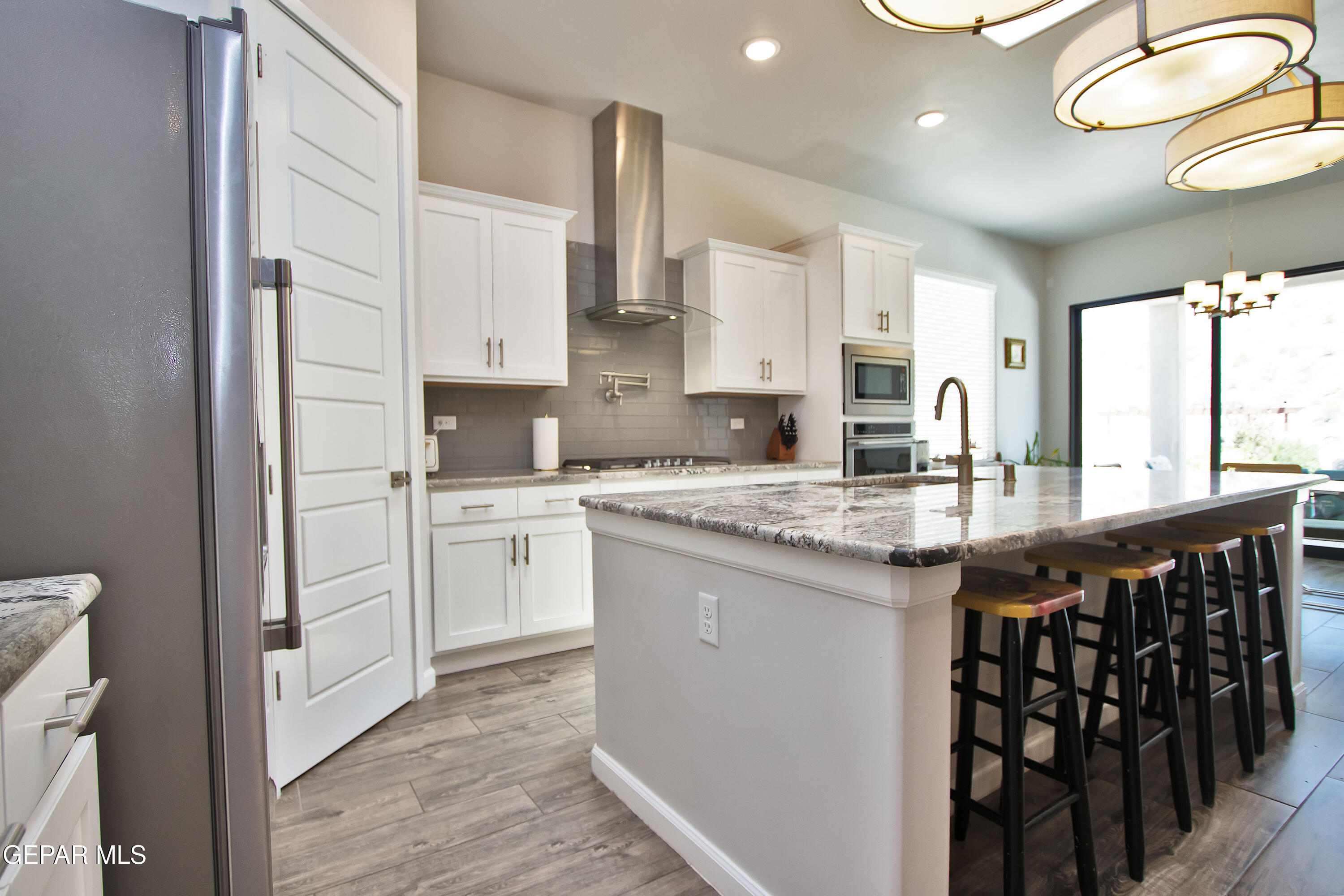 7373 Cimarron Gap Drive Property Photo 4