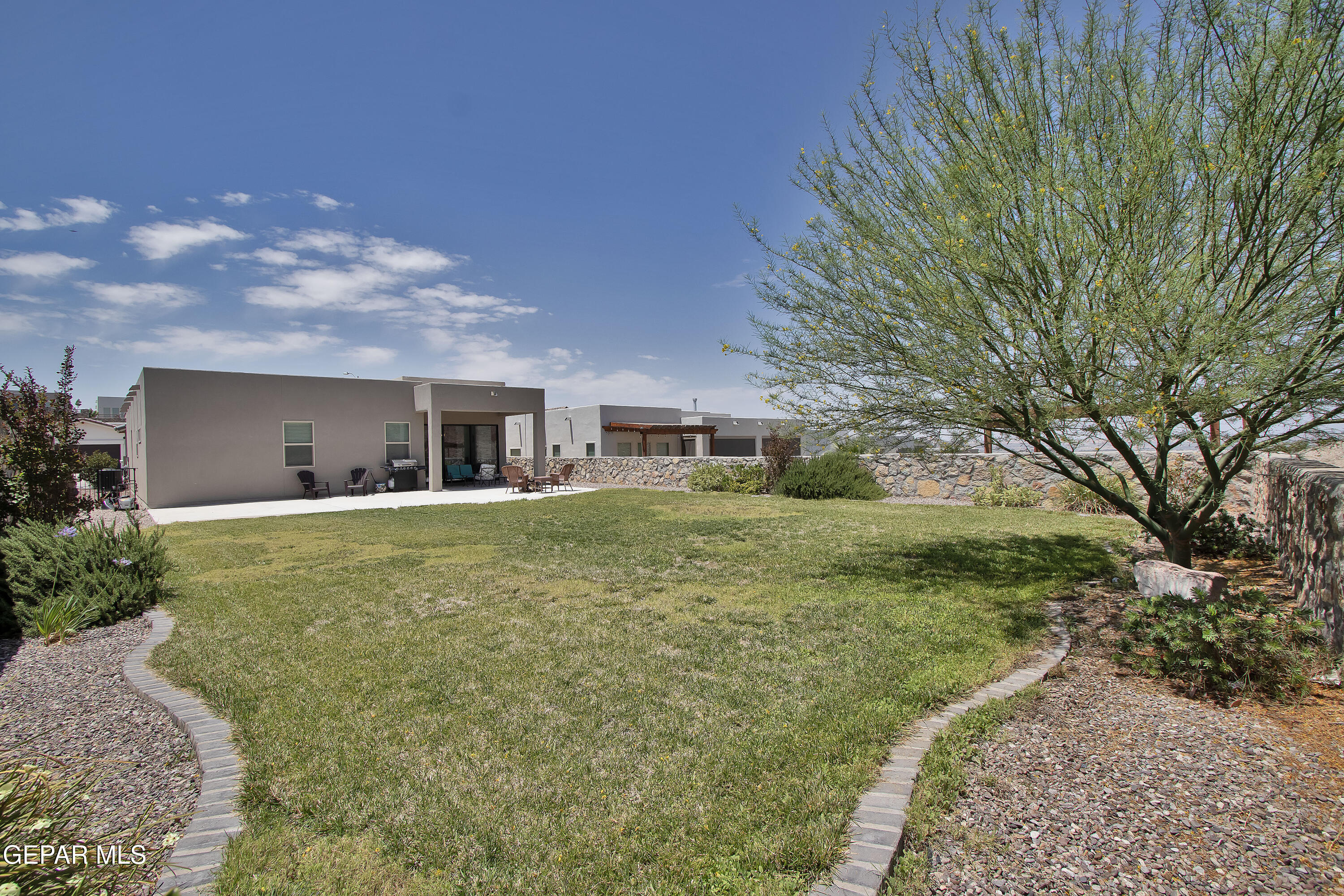 7373 Cimarron Gap Drive Property Photo 23