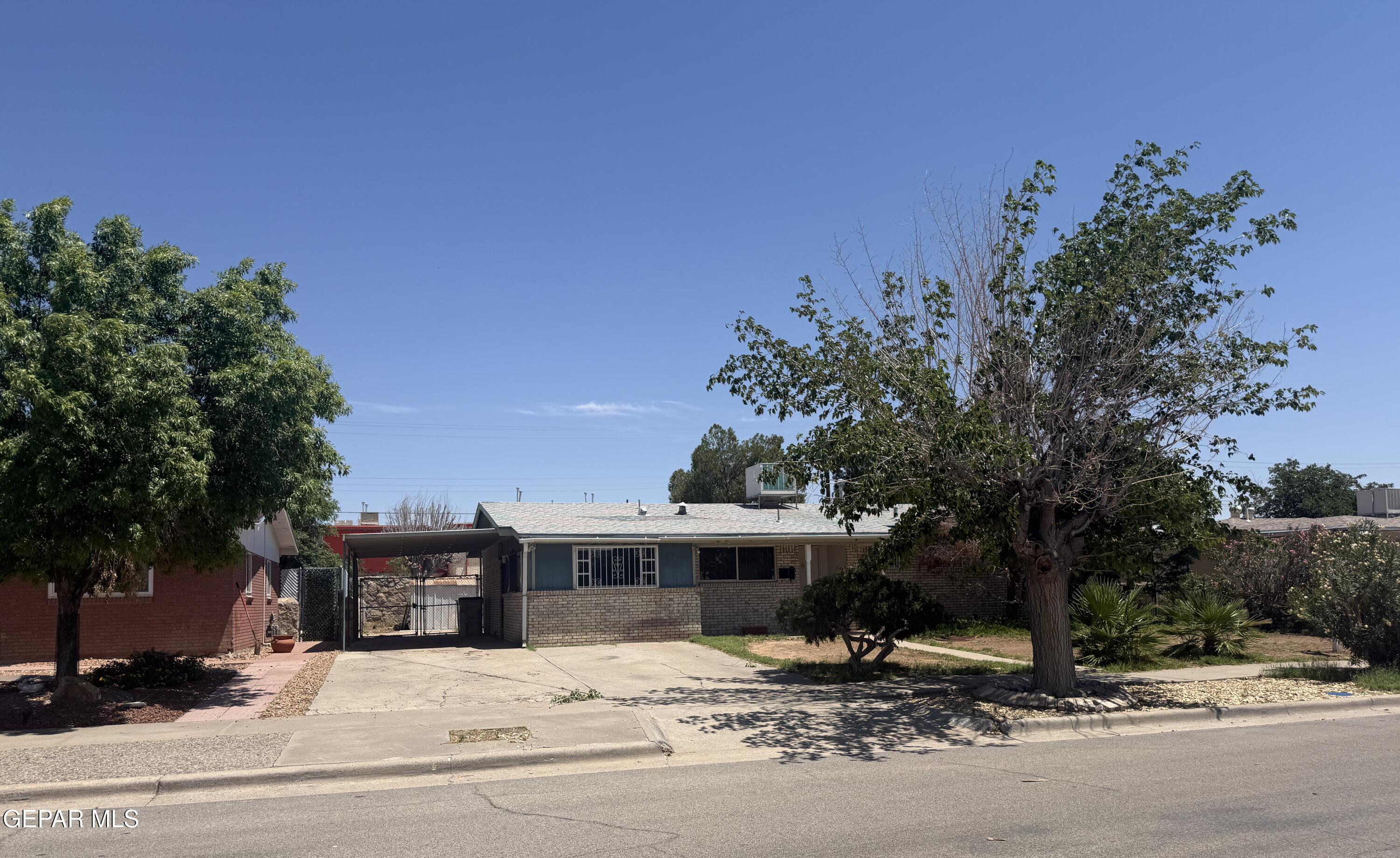 9417 Falkirk Drive Property Photo 1