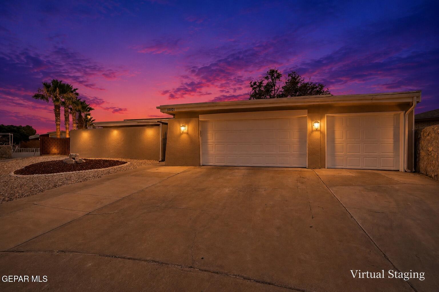 10101 Woodway Drive Property Photo 44