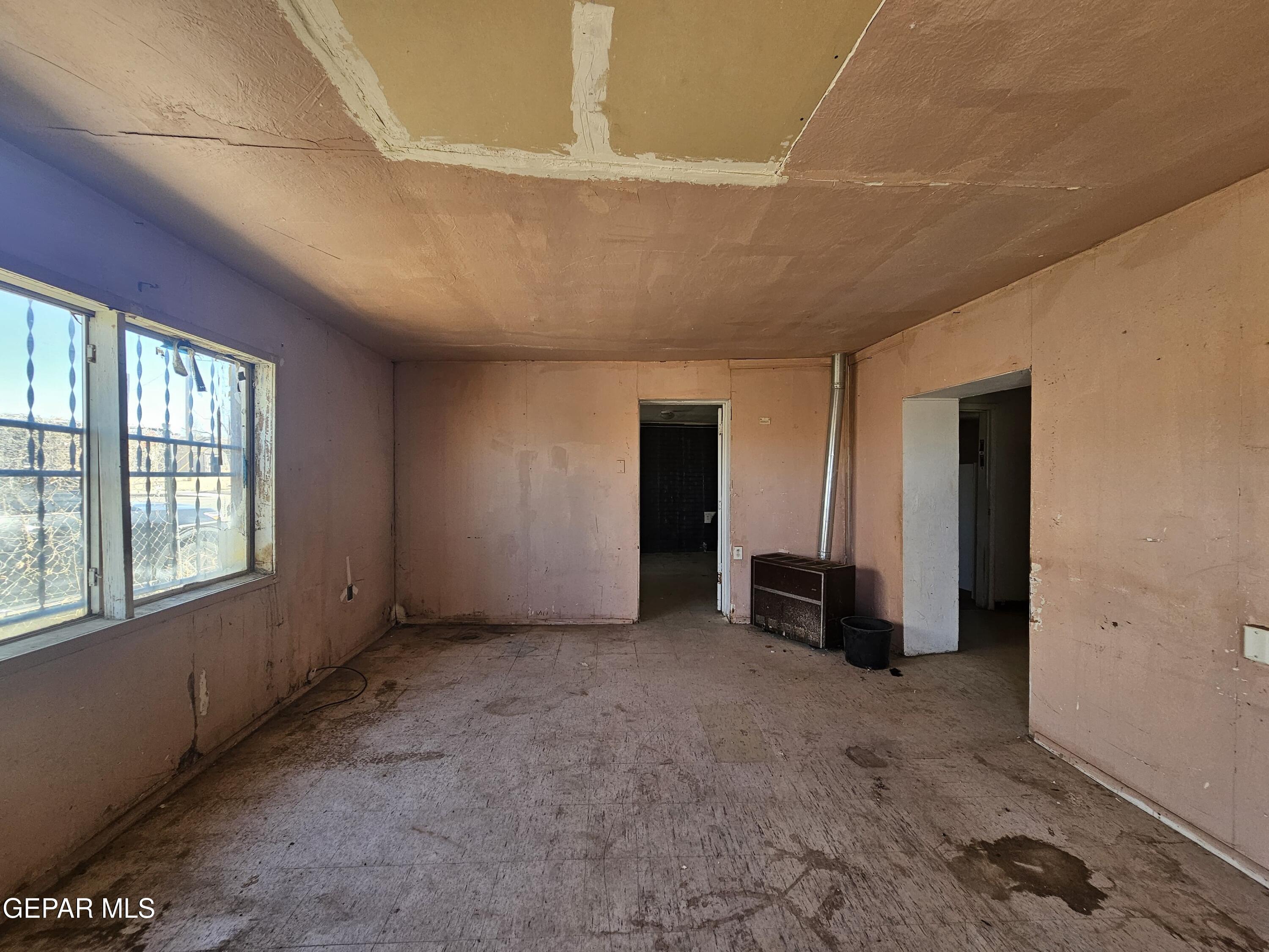 645 E Chestnut Avenue Property Photo 13