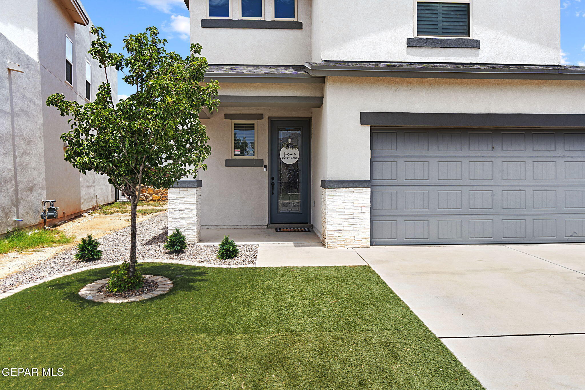 12249 Desert Vista Avenue Property Photo 2