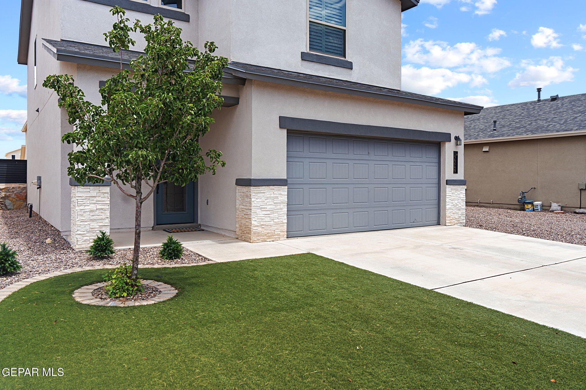 12249 Desert Vista Avenue Property Photo 3