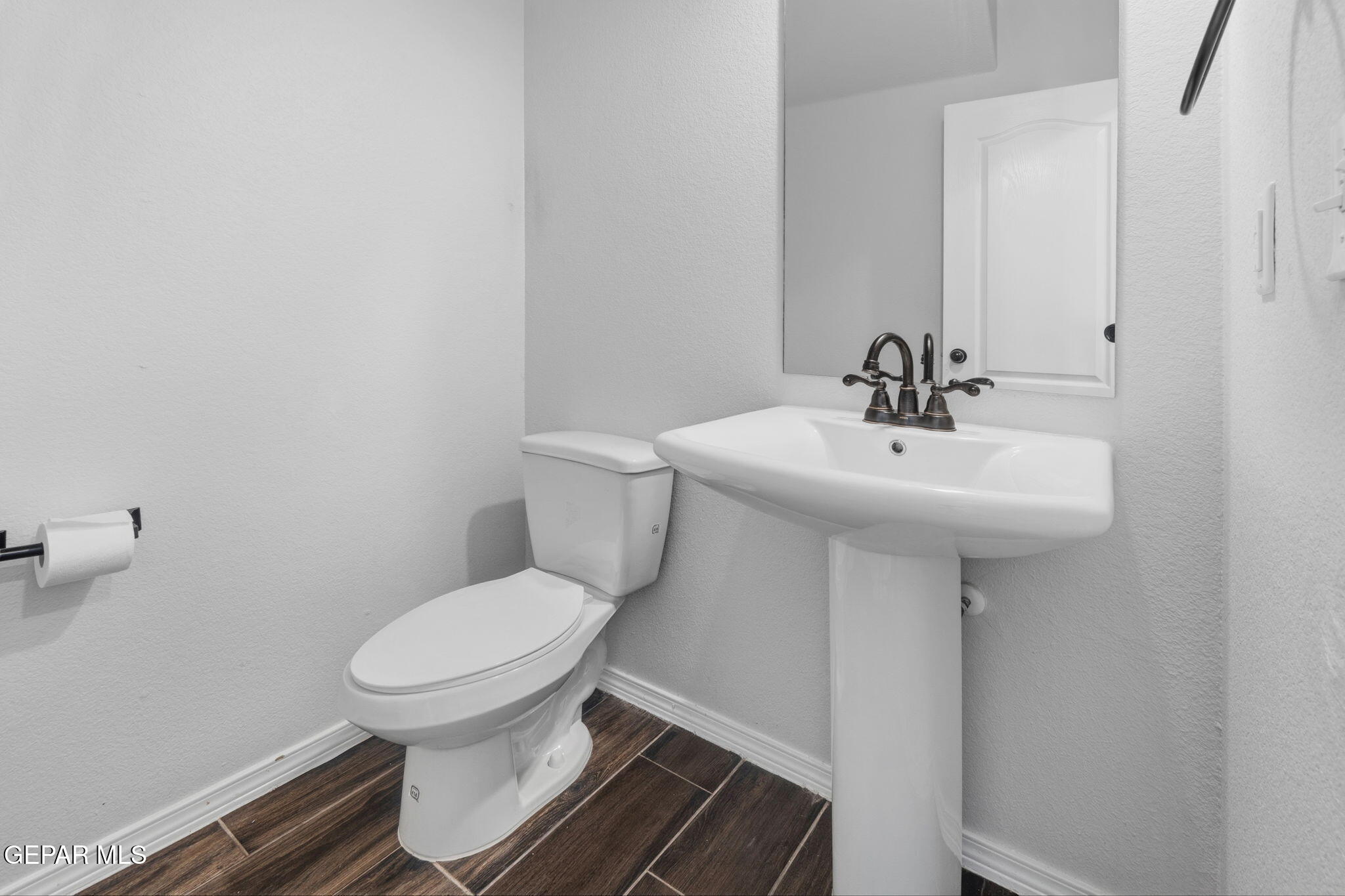 12249 Desert Vista Avenue Property Photo 7