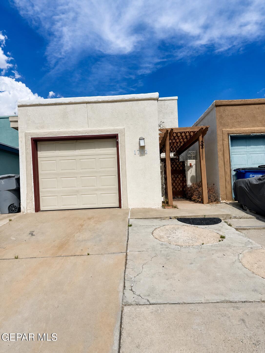 1702 Calle Paz Place Property Photo 1