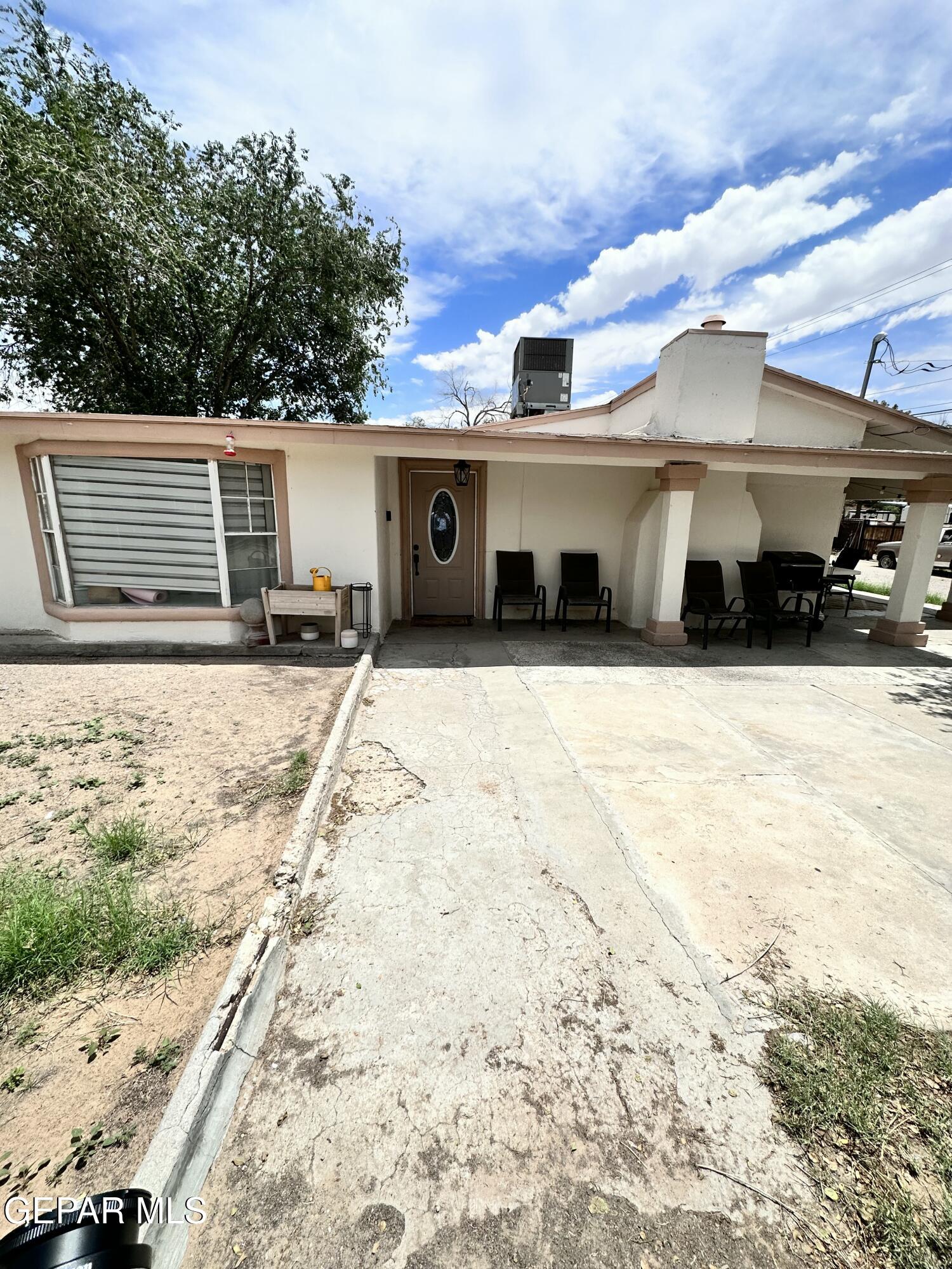 200 Edgar Road Property Photo 1