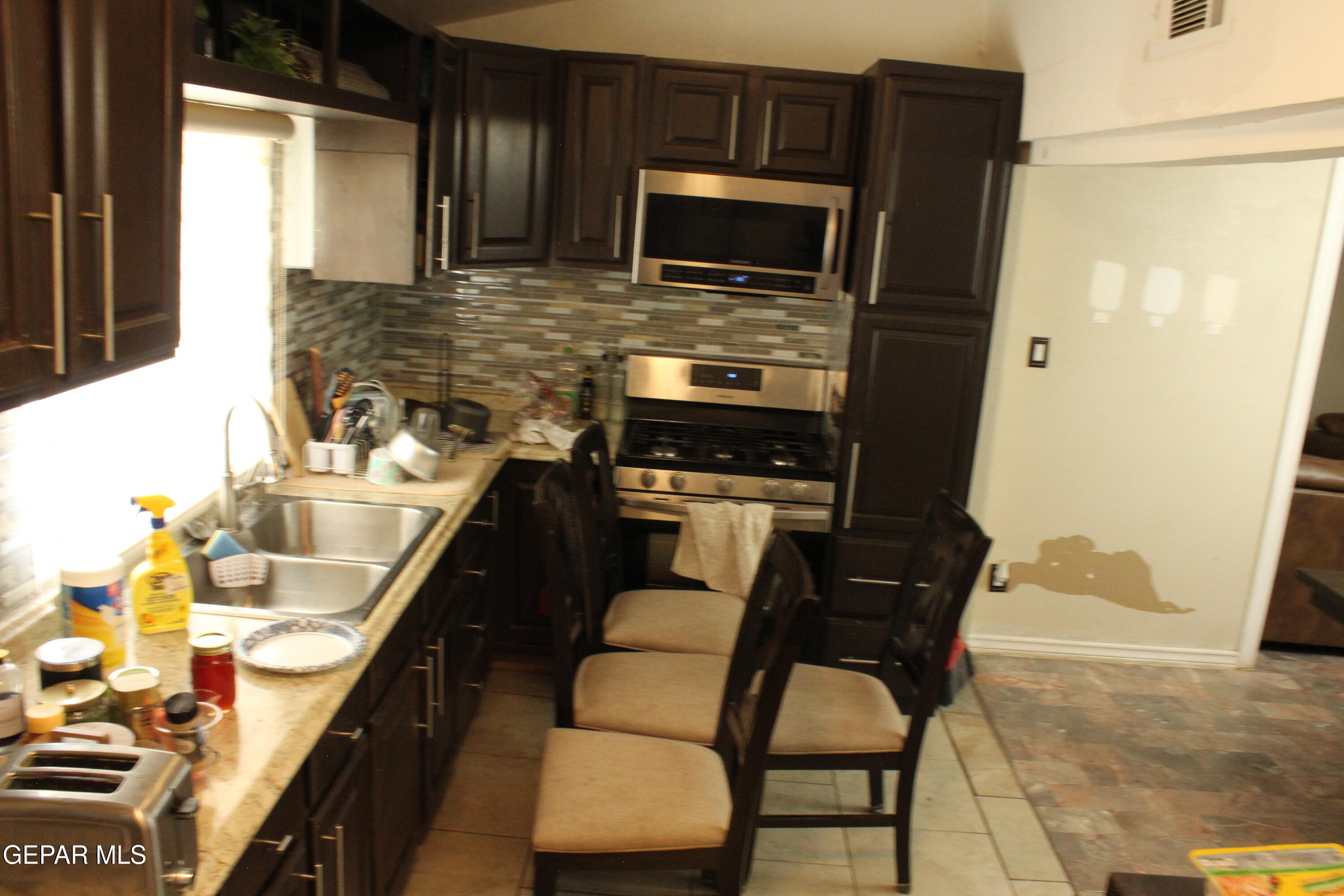 200 Edgar Road Property Photo 6