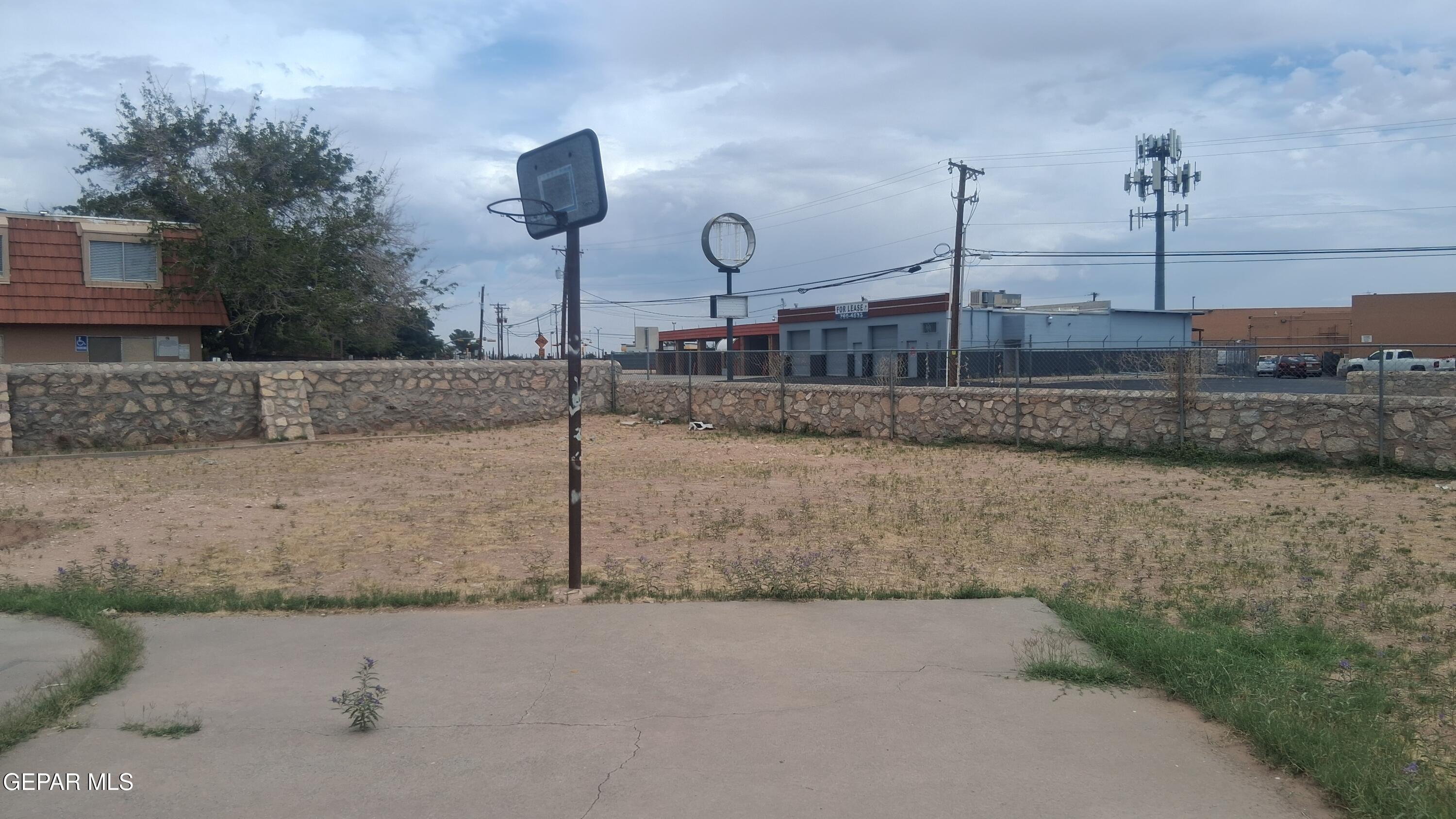 10541 Eaglestone Way Property Photo 4