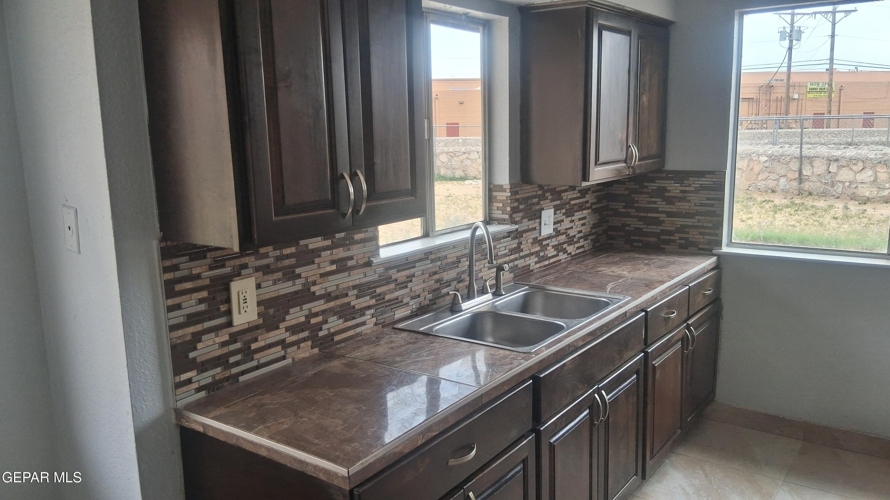 10541 Eaglestone Way Property Photo 10