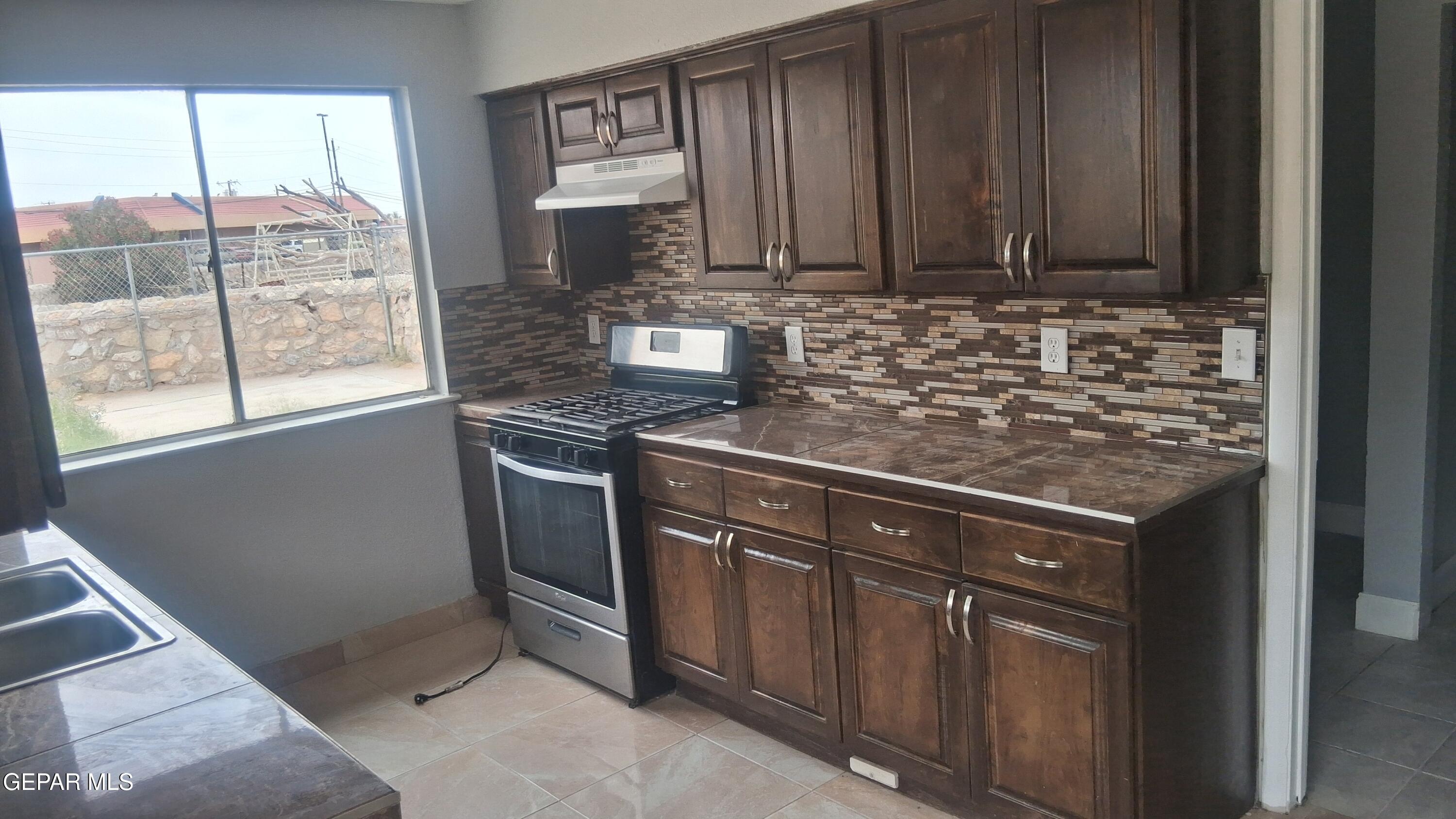 10541 Eaglestone Way Property Photo 11