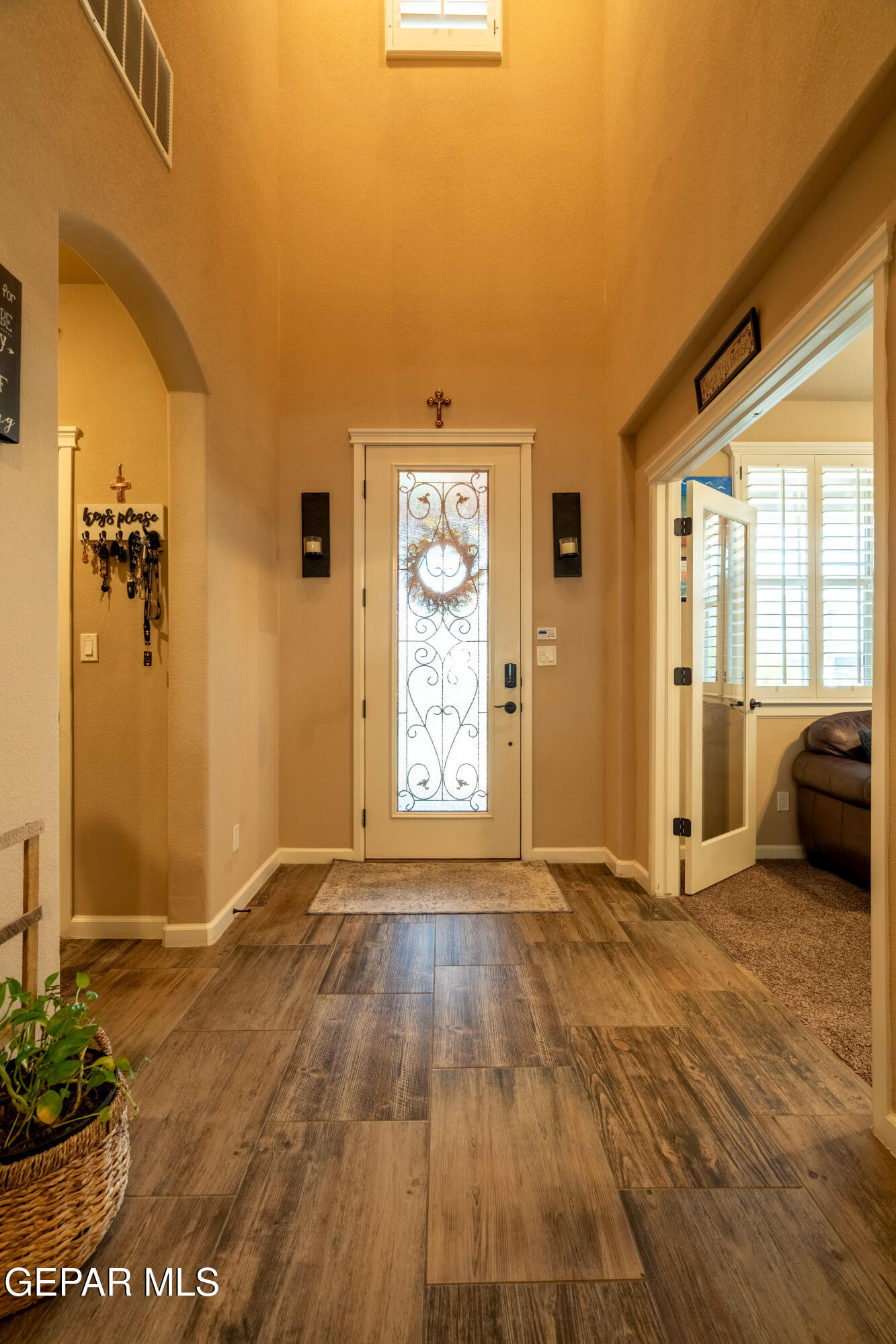 7730 Enchanted View Drive Property Photo 4