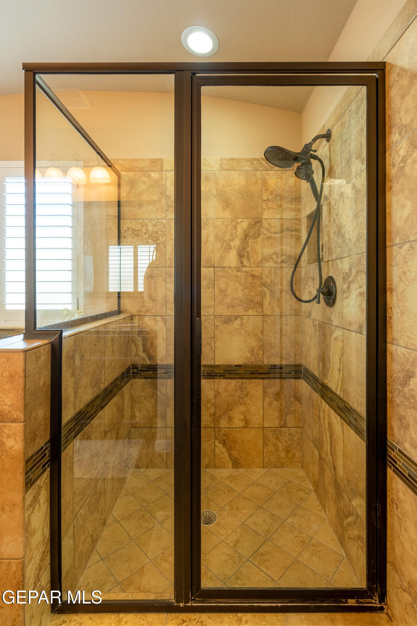7730 Enchanted View Drive Property Photo 18