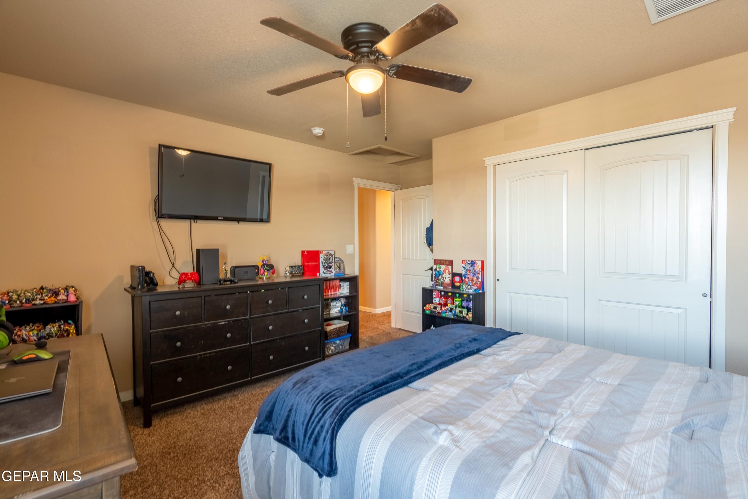 7730 Enchanted View Drive Property Photo 35