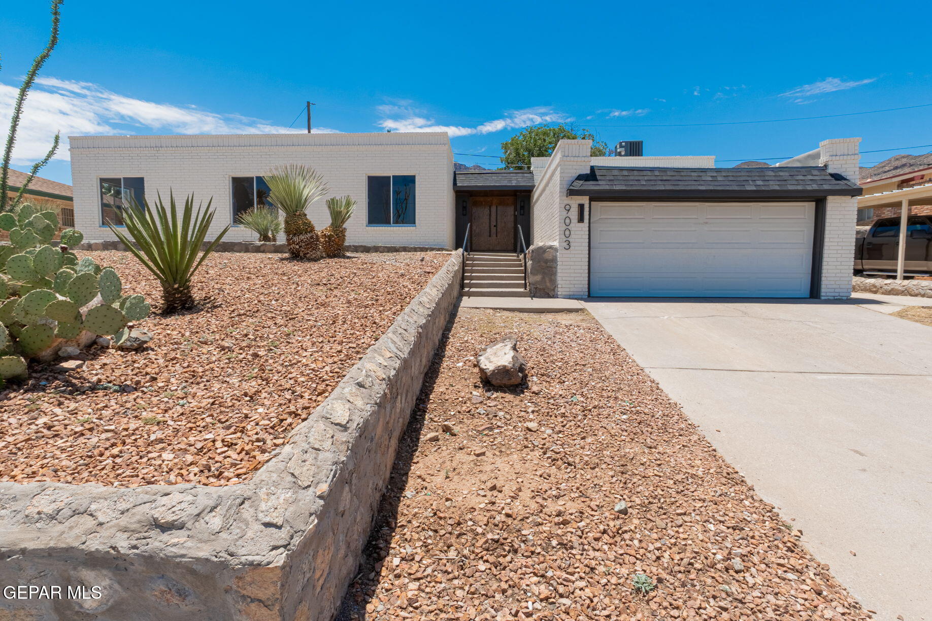 9003 Magnetic Street Property Photo 4