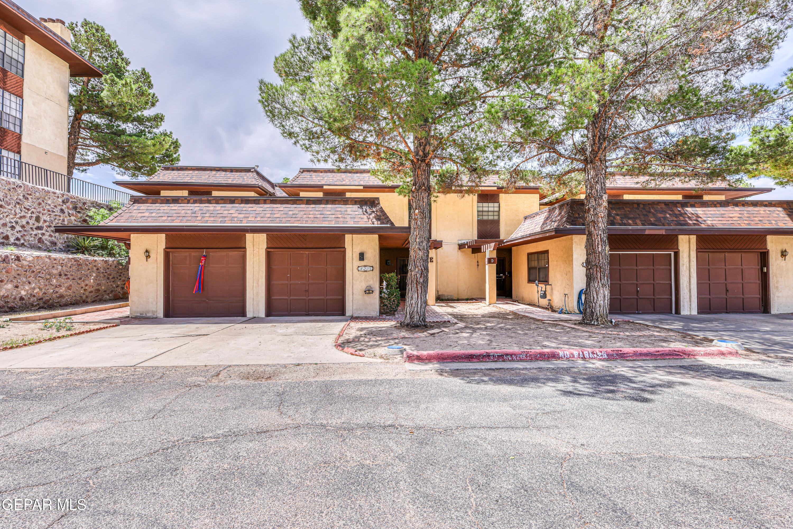 421 Irondale Drive E Property Photo 1