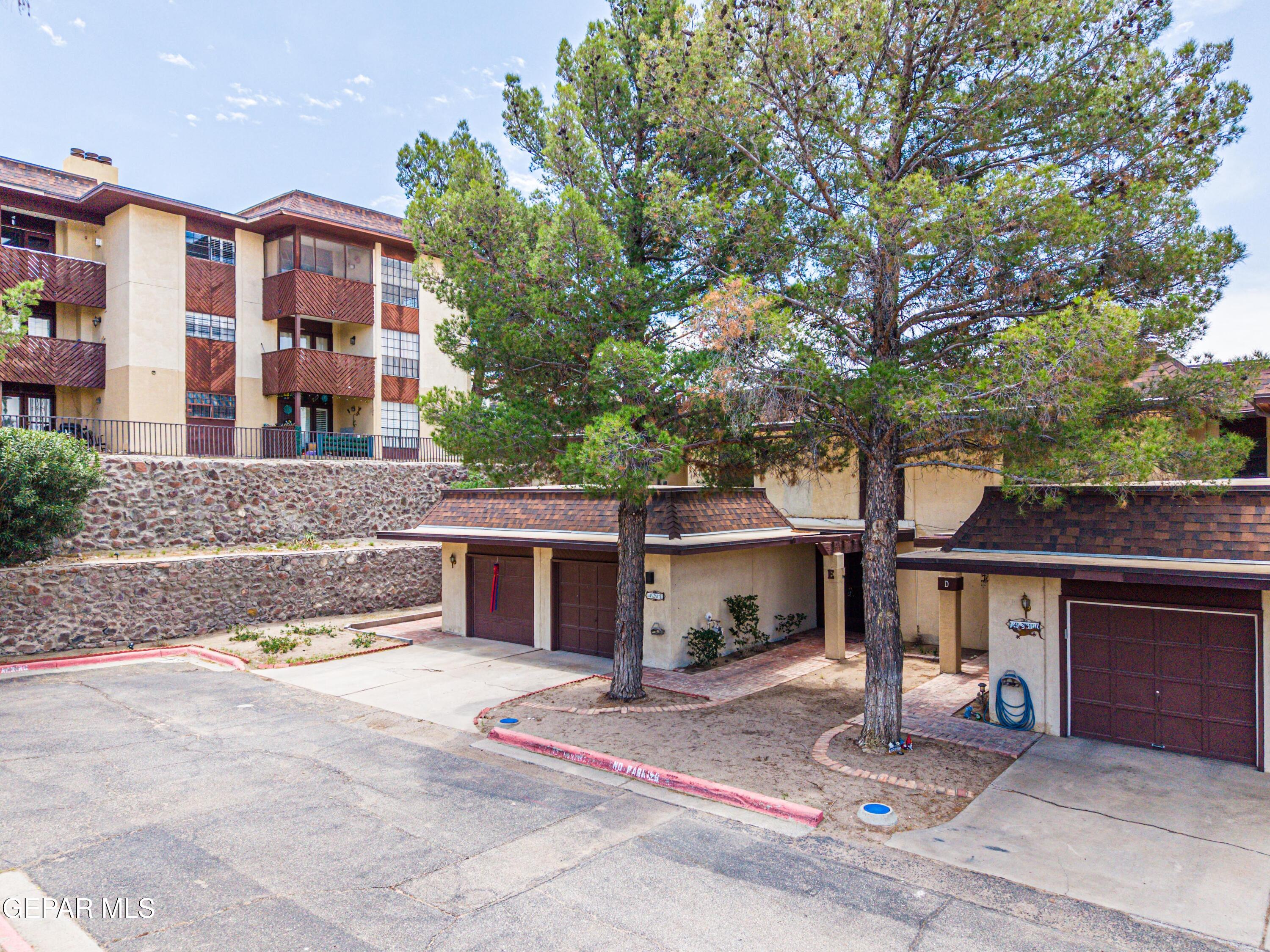 421 Irondale Drive E Property Photo 48