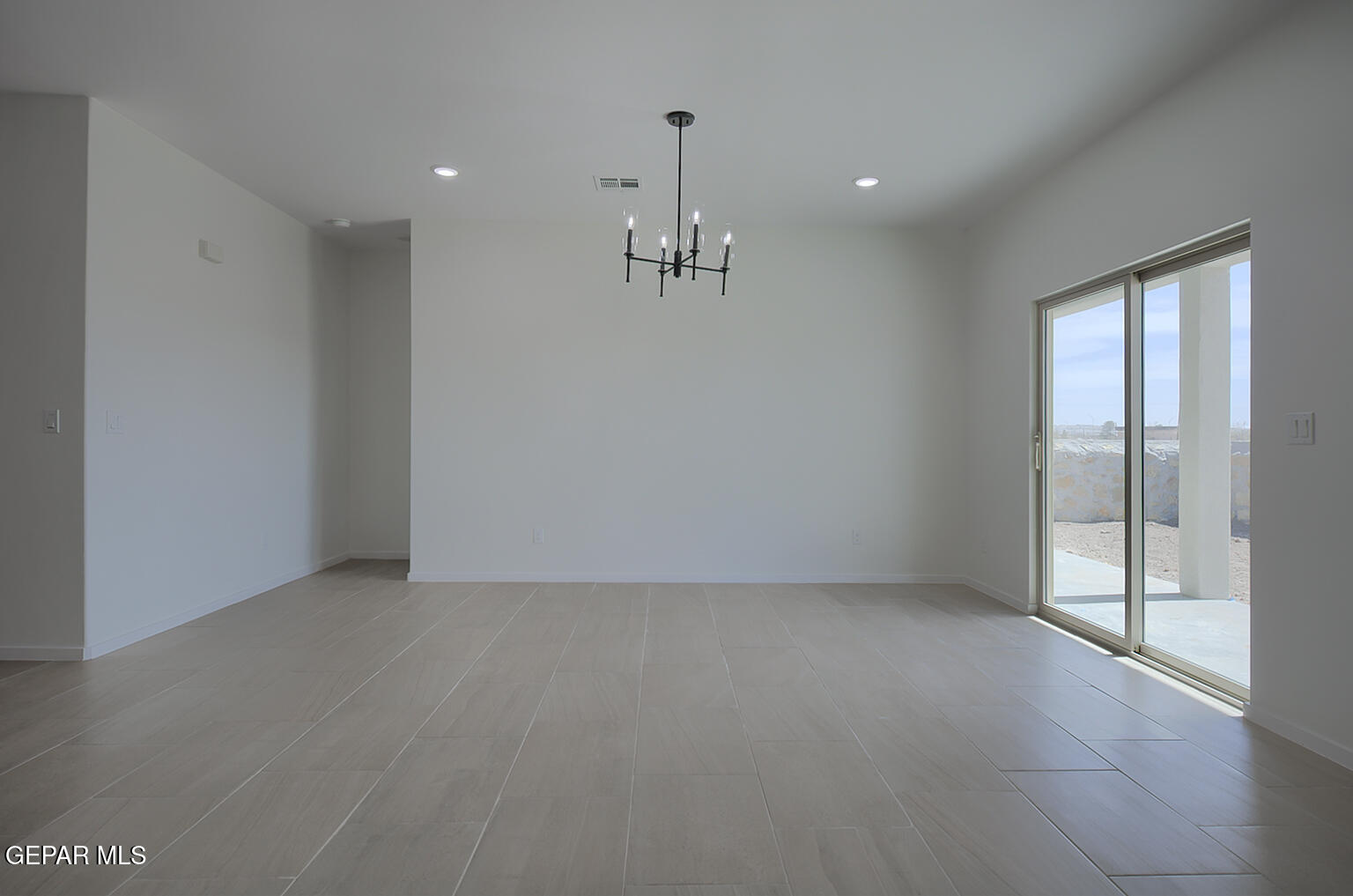 15024 Laura Lane Property Photo 3