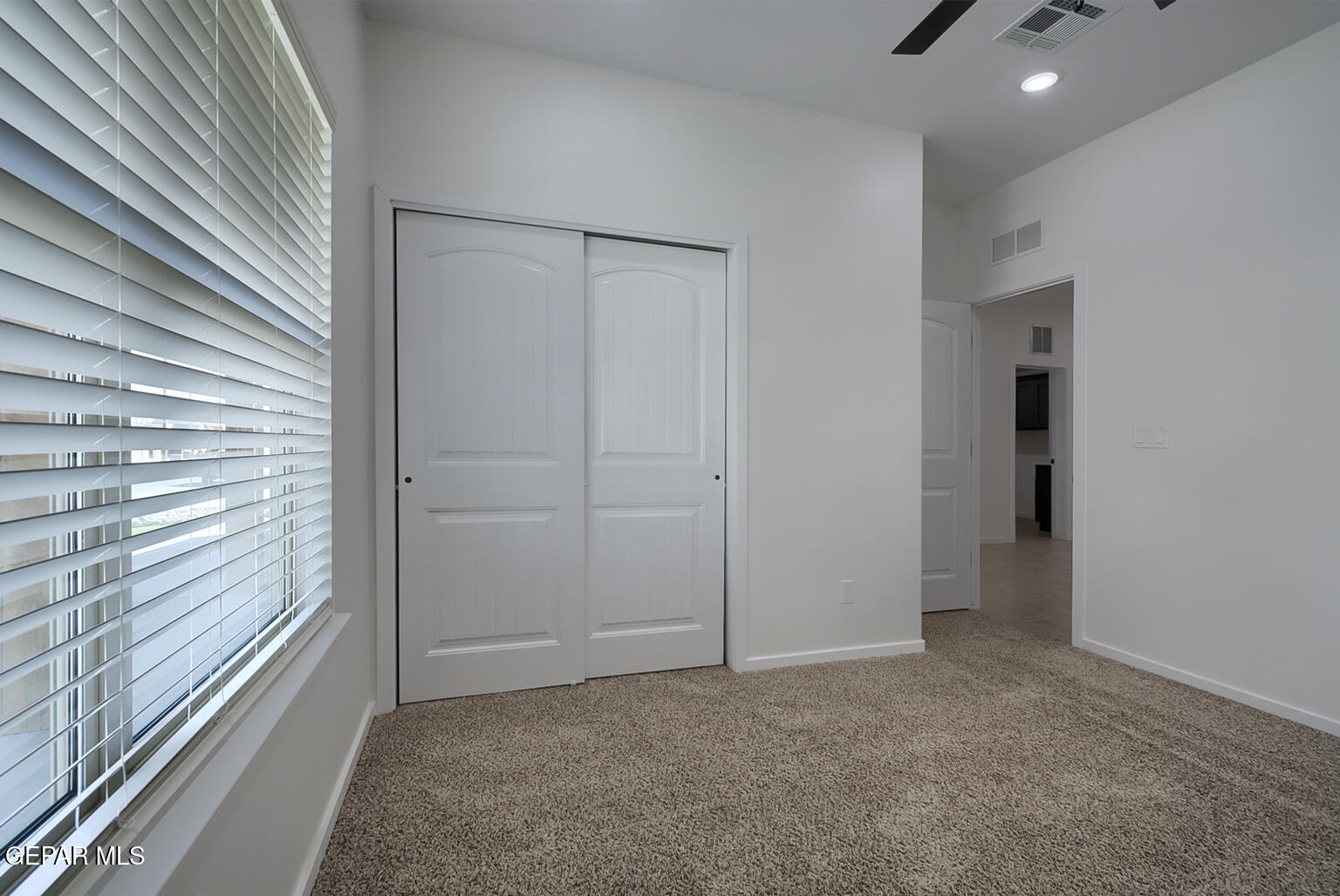 15024 Laura Lane Property Photo 9