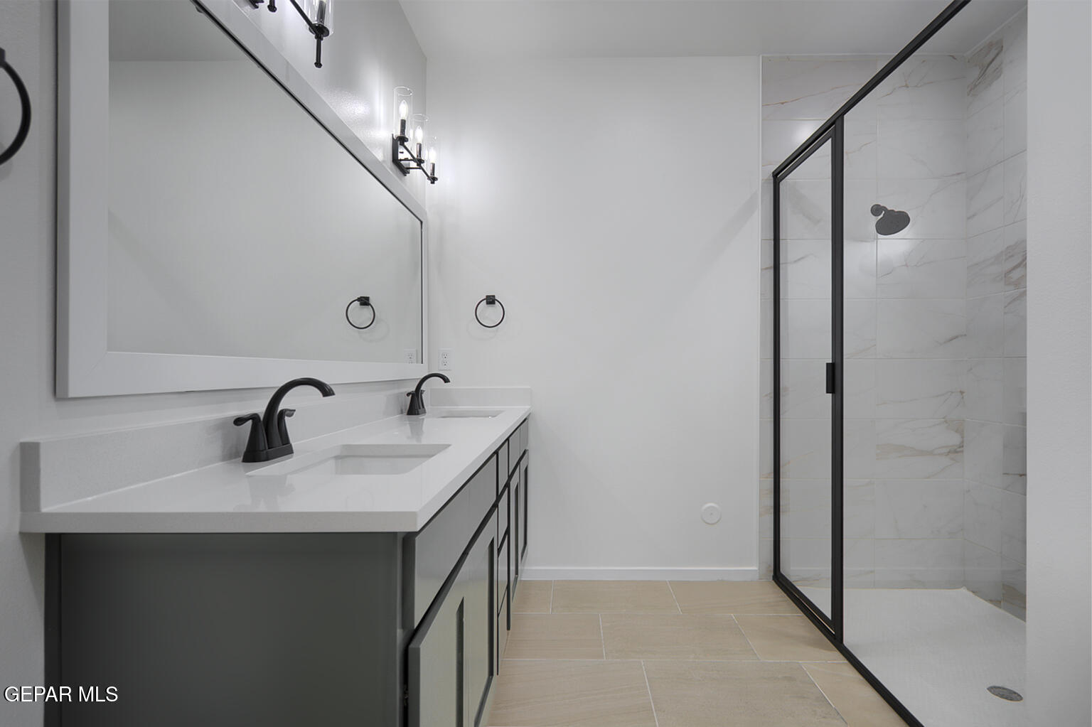15024 Laura Lane Property Photo 12