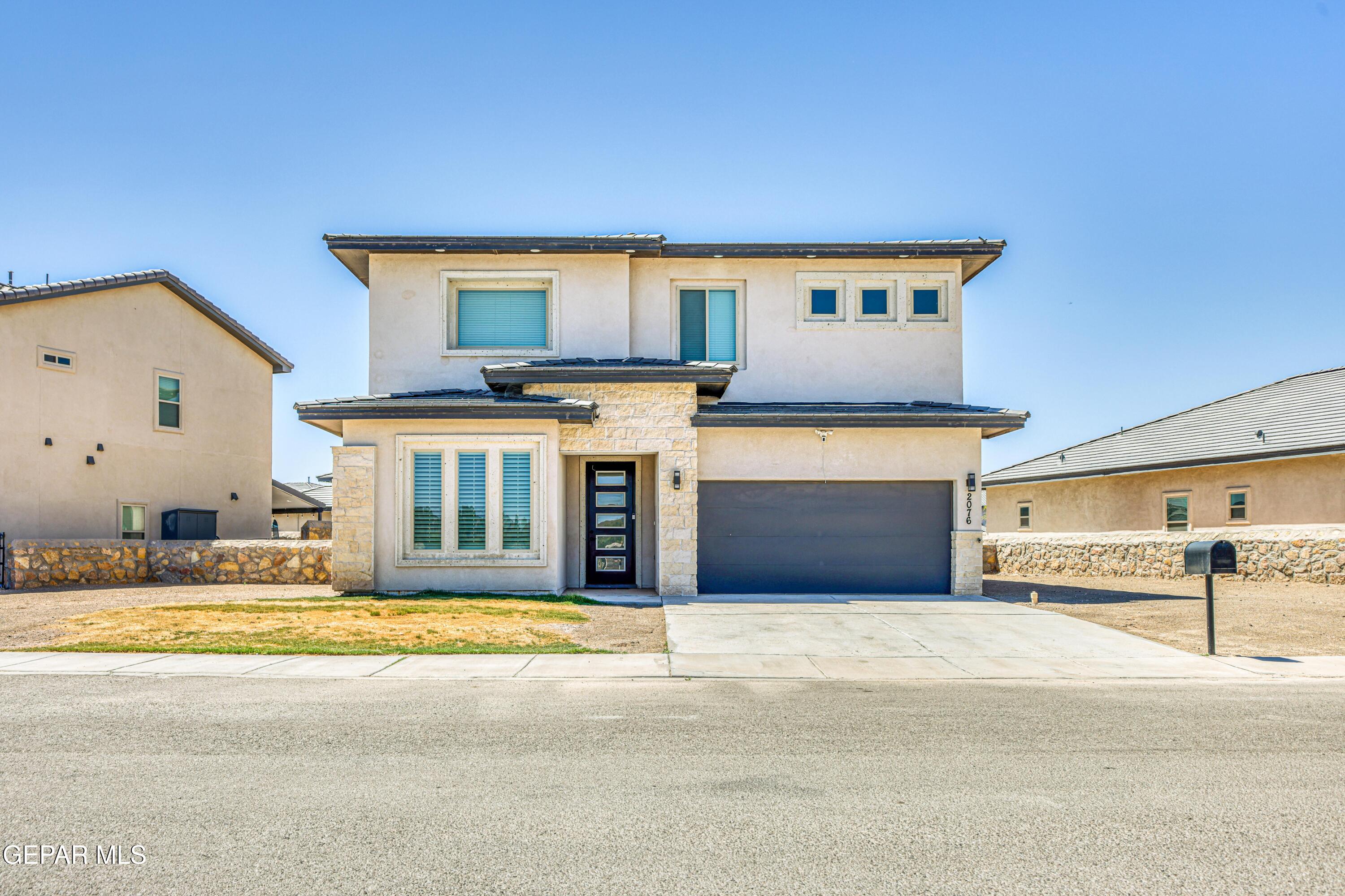 2076 Santa Isabella Drive Property Photo 1