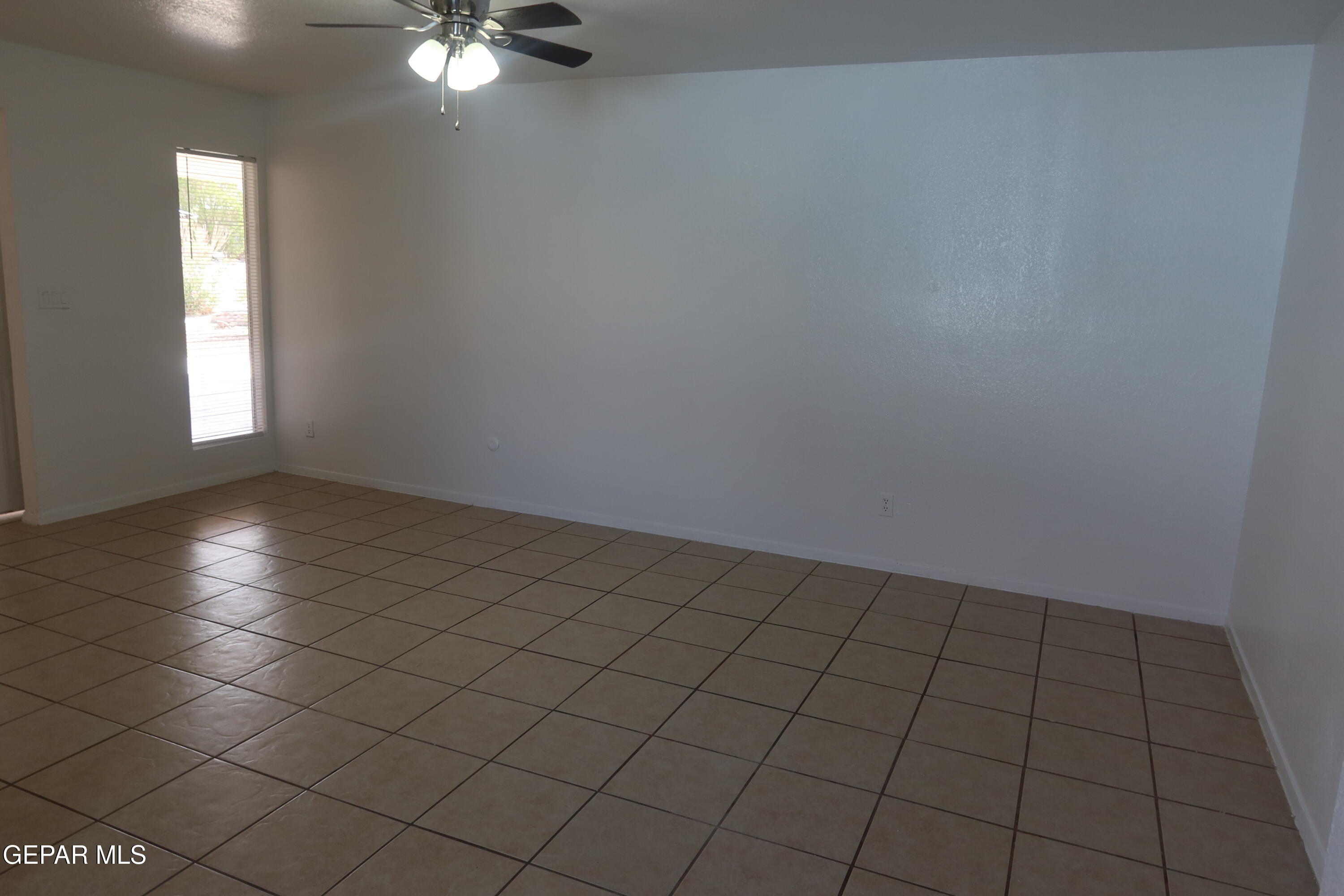 3827 Olympic Avenue Property Photo 4