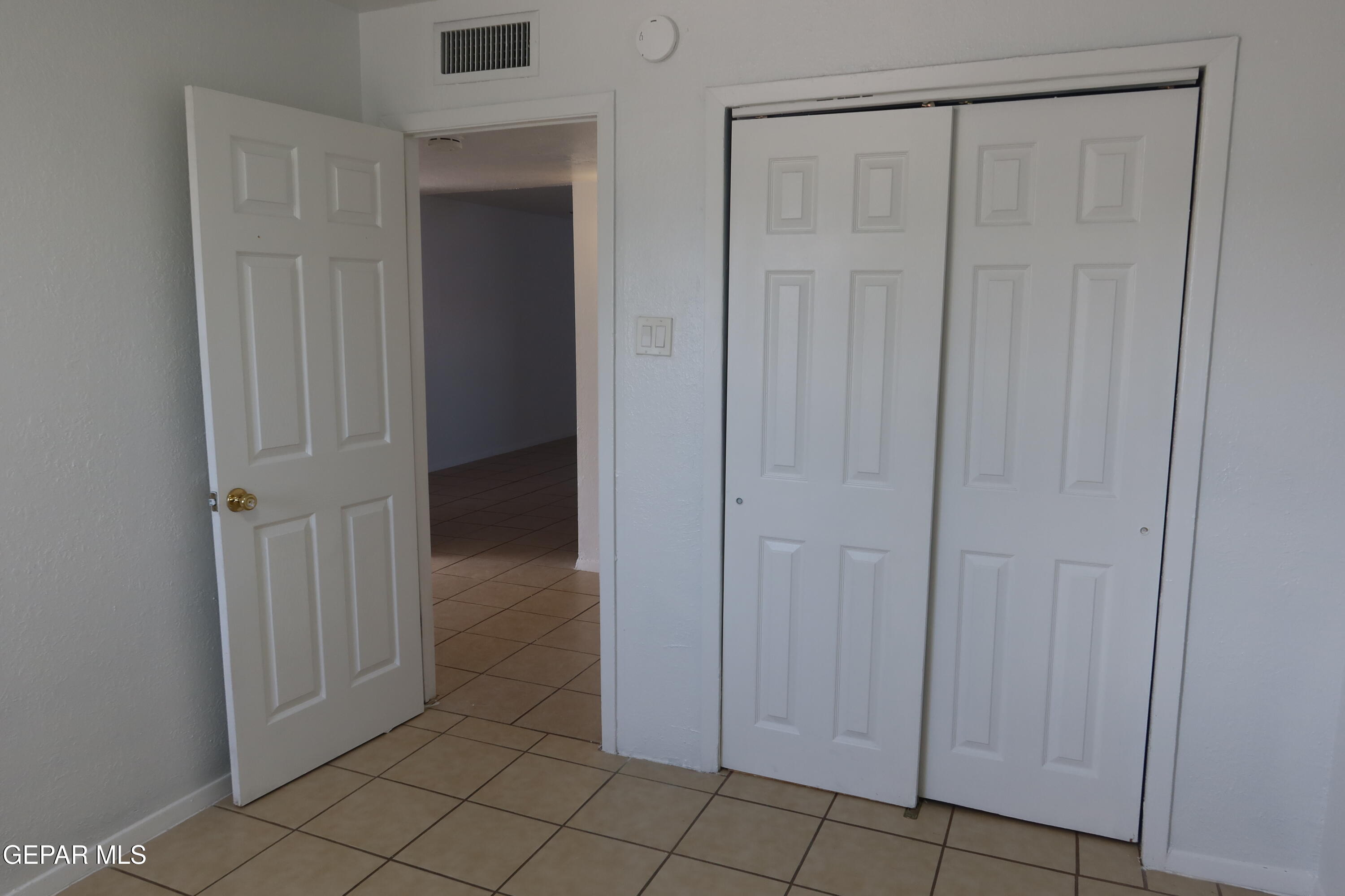 3827 Olympic Avenue Property Photo 15