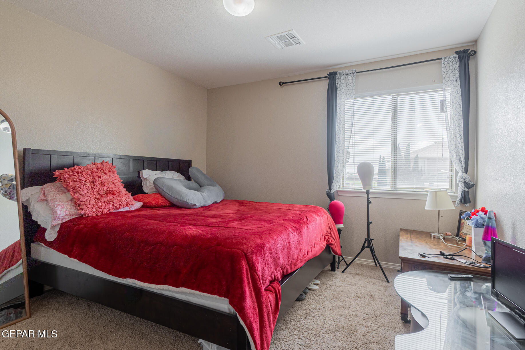 3111 Amistoso Street Property Photo 20