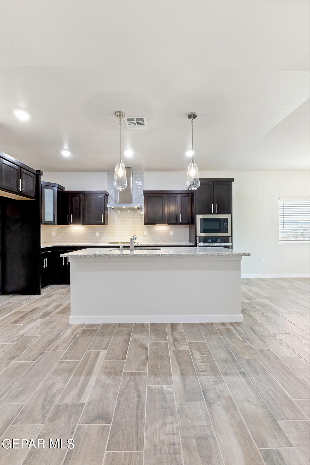 5677 Las Ramblas Avenue Property Photo 15