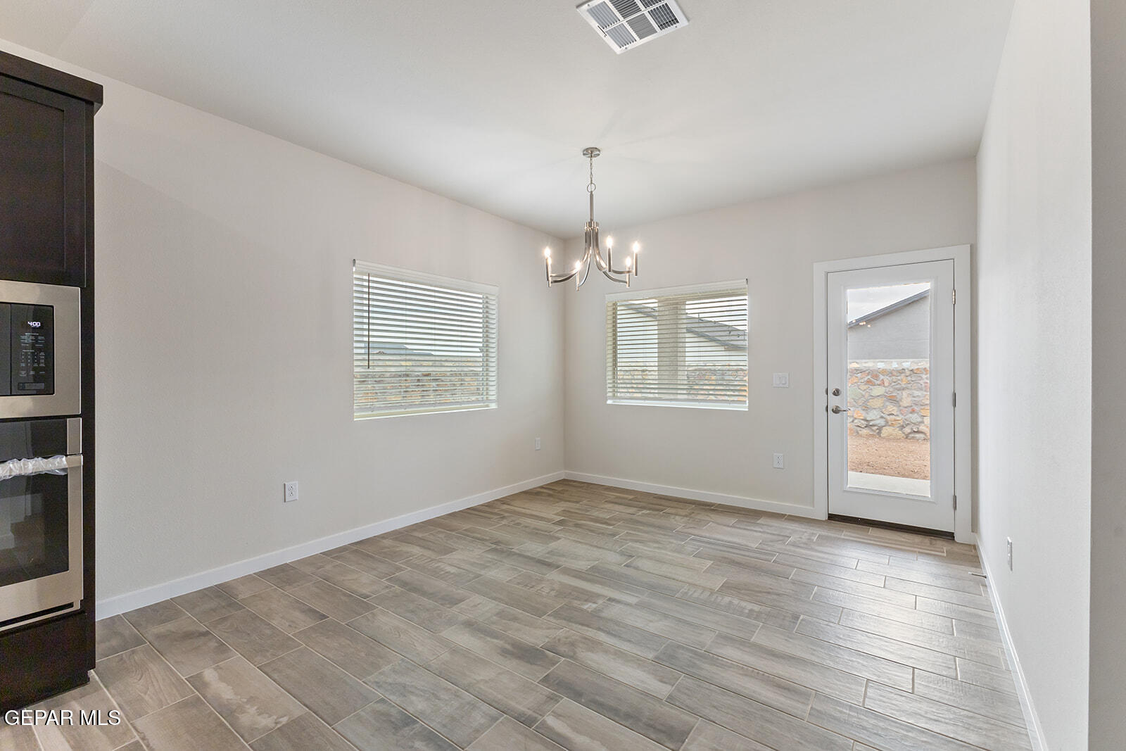 5677 Las Ramblas Avenue Property Photo 20