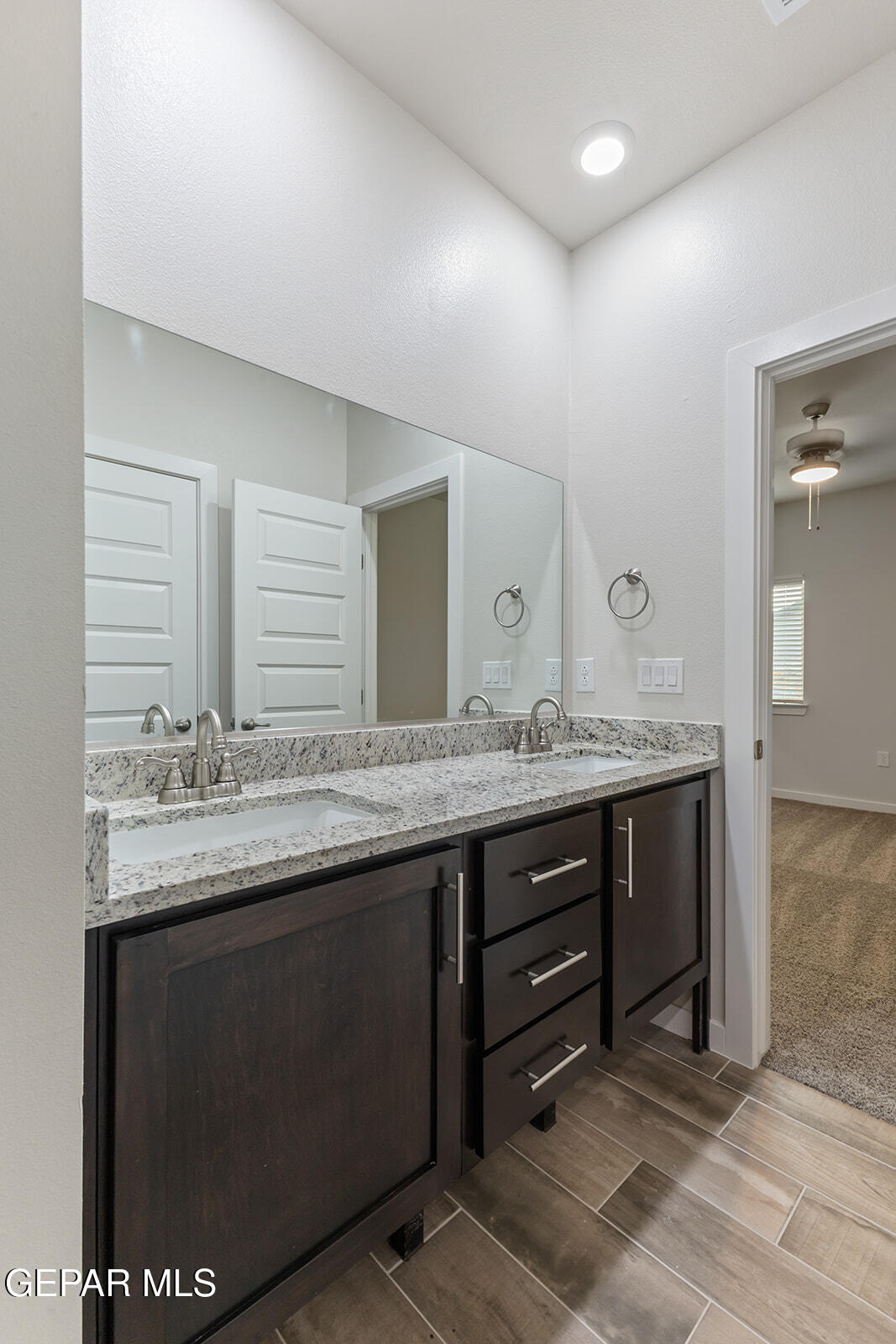 5677 Las Ramblas Avenue Property Photo 27
