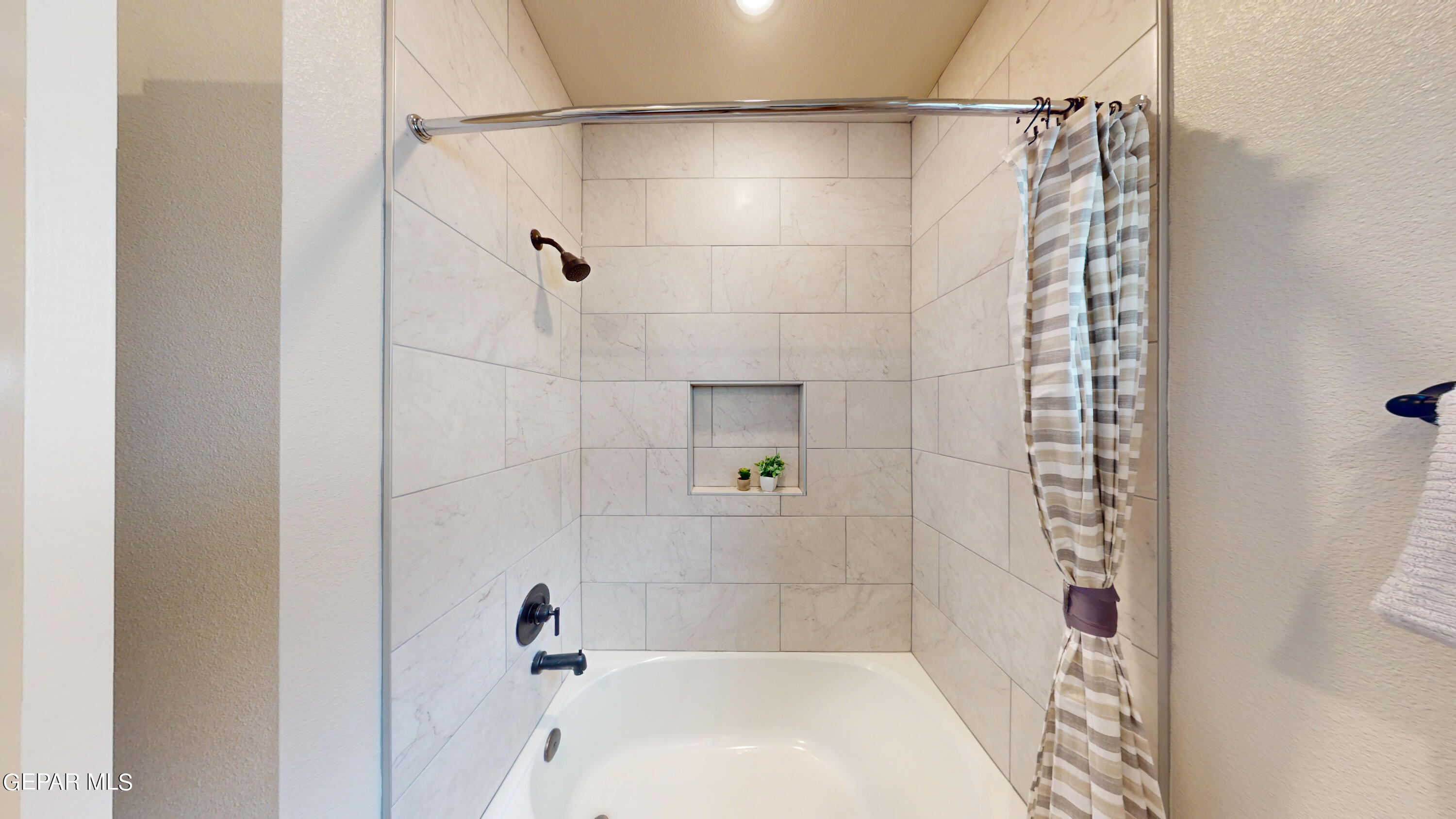 5685 Las Ramblas Avenue Property Photo 56