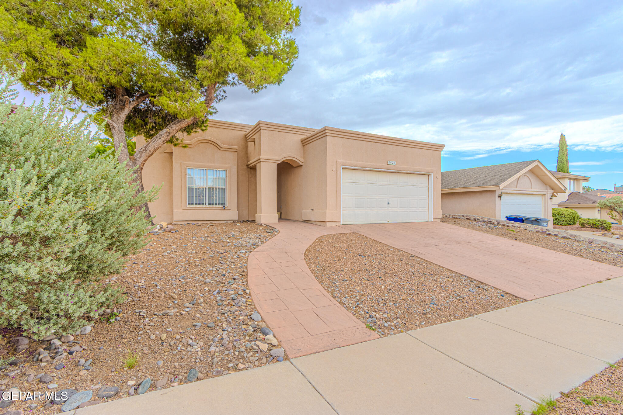 1420 Black Ridge Drive Property Photo 1